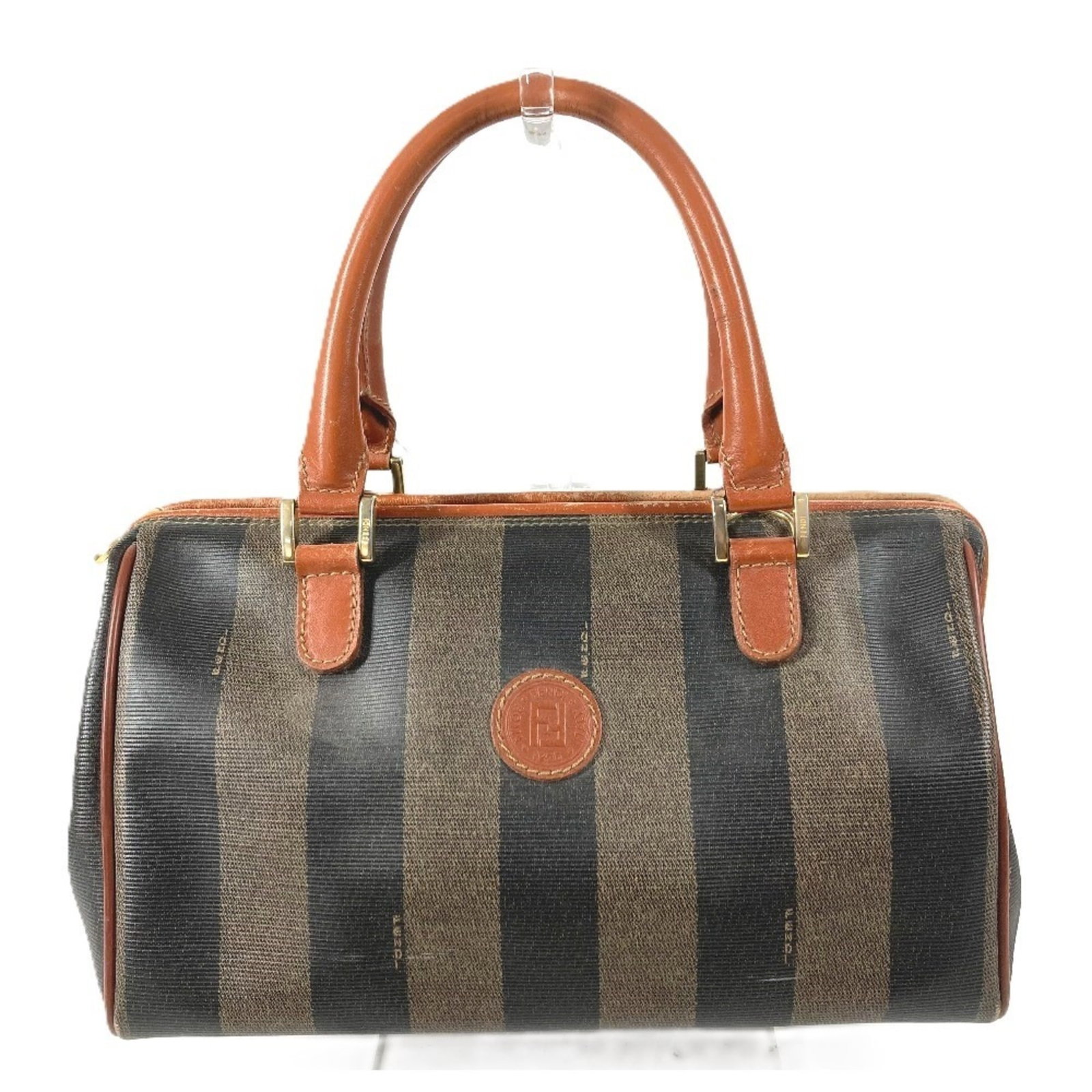 Fendi Boston Bag Handbag Pvc Leather: Fendi Boston Bag Handbag Pvc Leather Fendi Boston Bag Handbag Pvc Leather is made from PVC and Leather, with a Khaki color. This bag measures 15cm x 27cm x 13cm, making it a compact and stylish