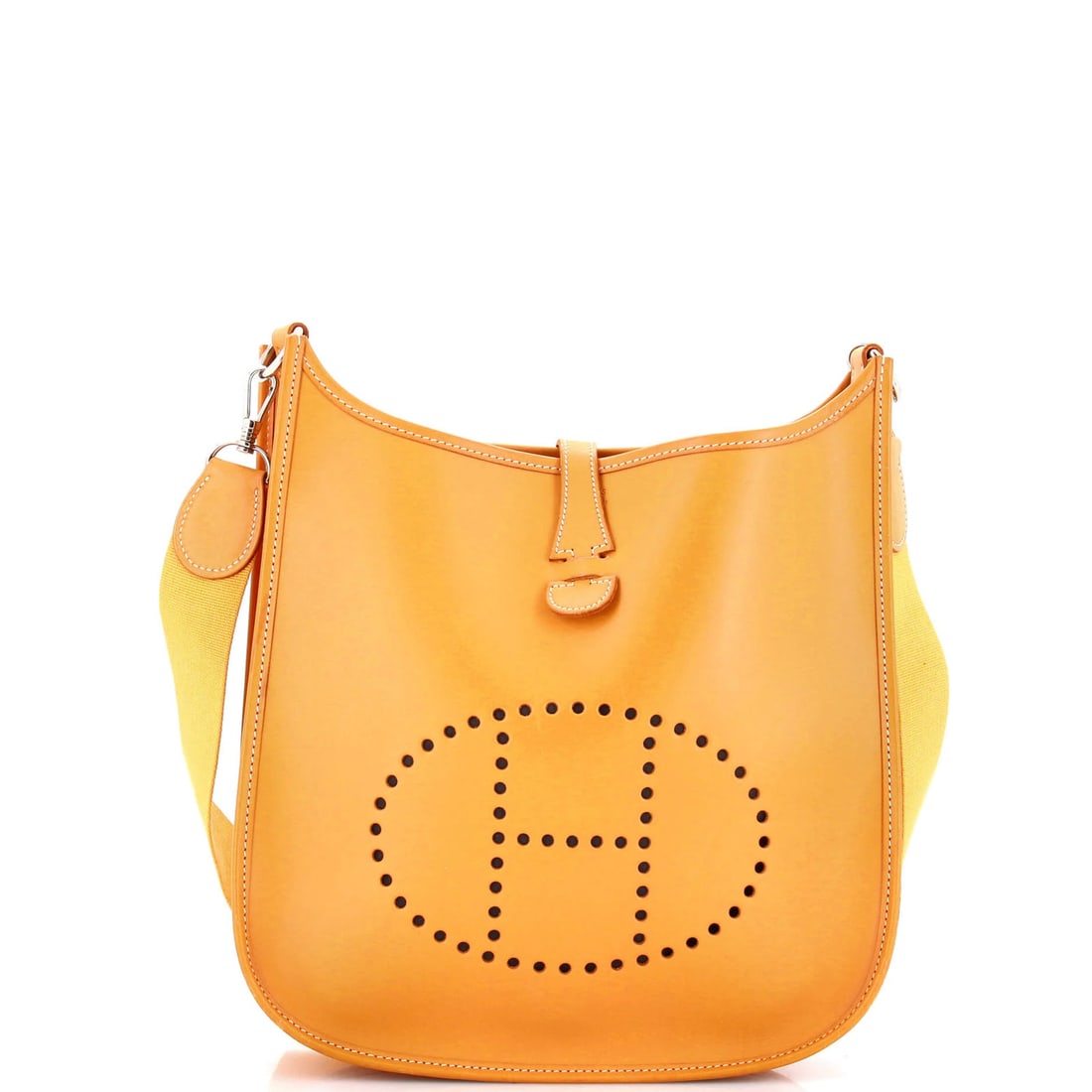 Hermes Evelyne Bag Gen I Chamonix: Hermes Evelyne Bag Gen I Chamonix The Herm?s Evelyne Bag Gen I Chamonix in Brown features a timeless design with a classic cross-body style. Measuring 10.5" in height and 11" in width, this bag