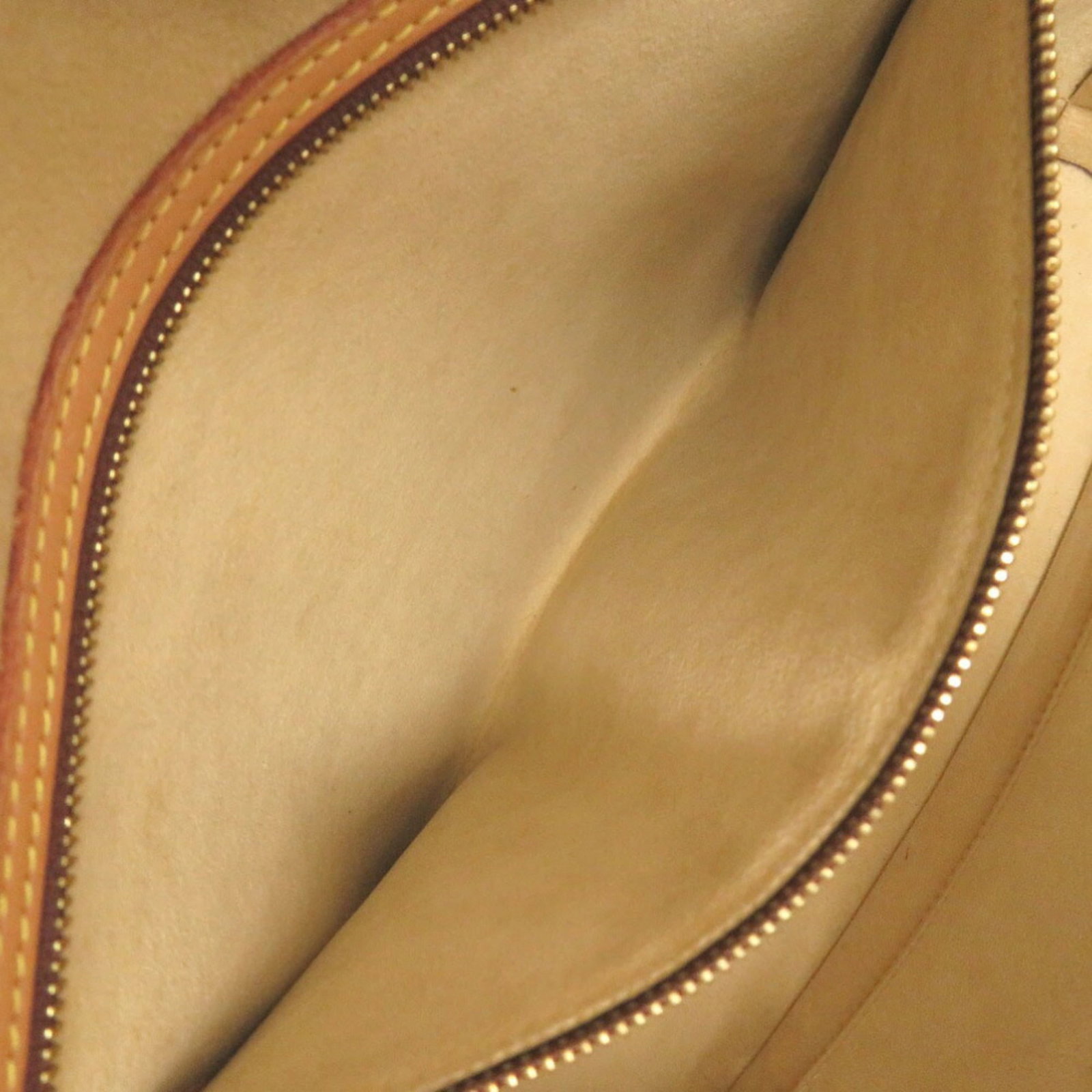Louis Vuitton Monogram Tote - 8