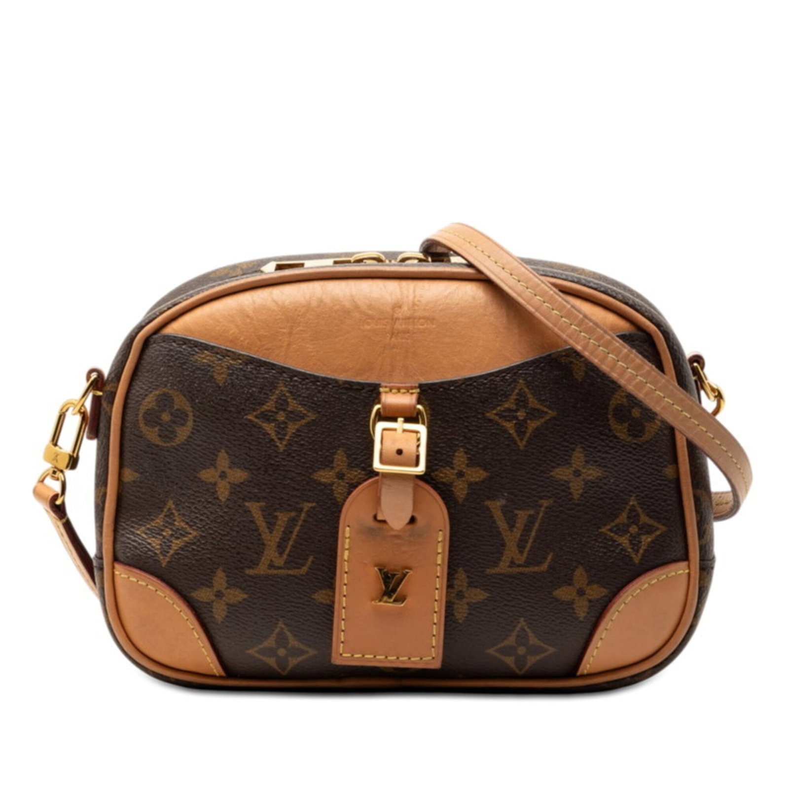 Vuitton Leather Pochette Bag Shoulder Pvc Louis: Vuitton Leather Pochette Bag Shoulder Pvc Louis Brown, Monogram Louis Vuitton Pochette Bag with PVC and Leather Construction, Measuring 15cm x 20cm x 7cm. This stylish shoulder bag features a unique