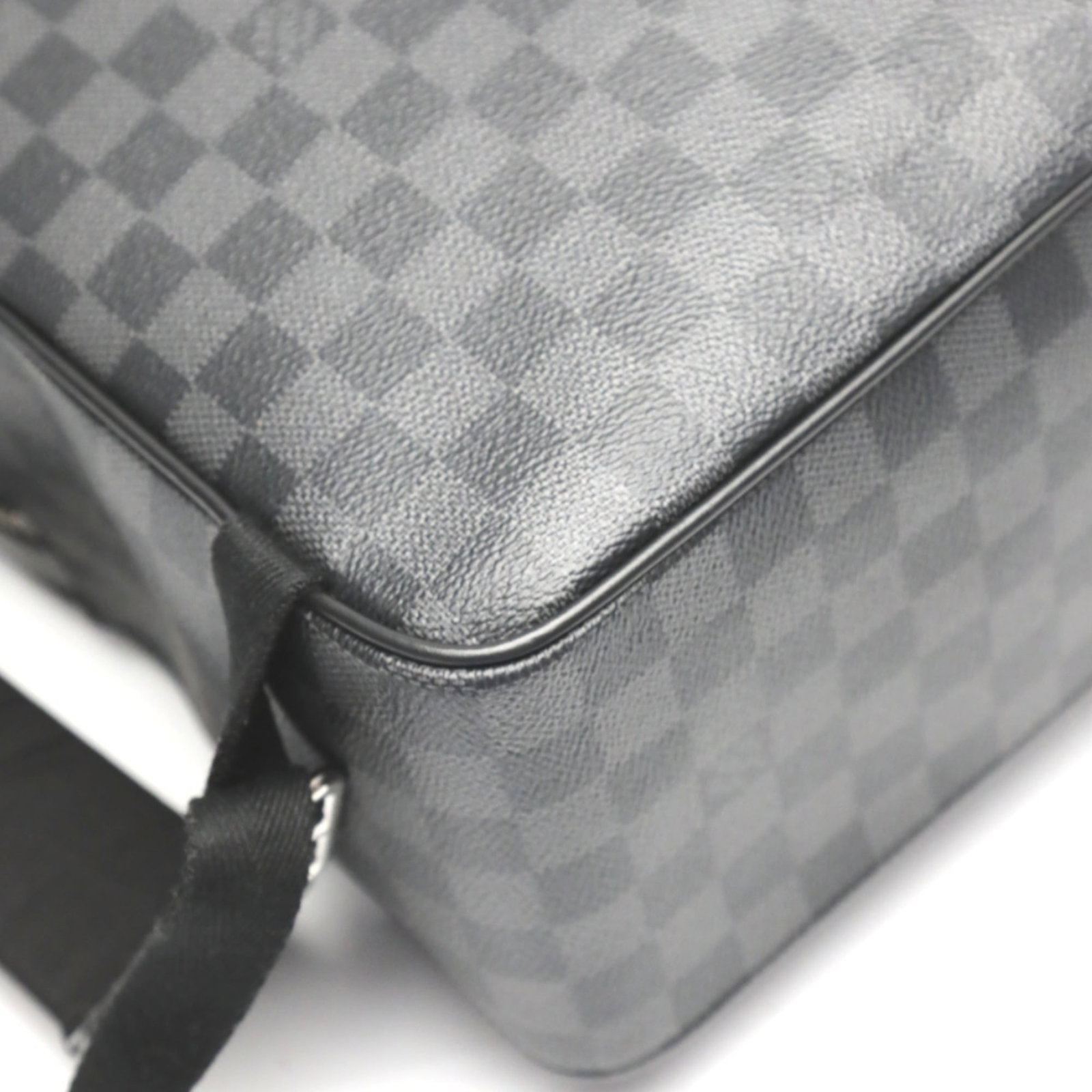 Damier Graphite Louis Vuitton Backpack - 9