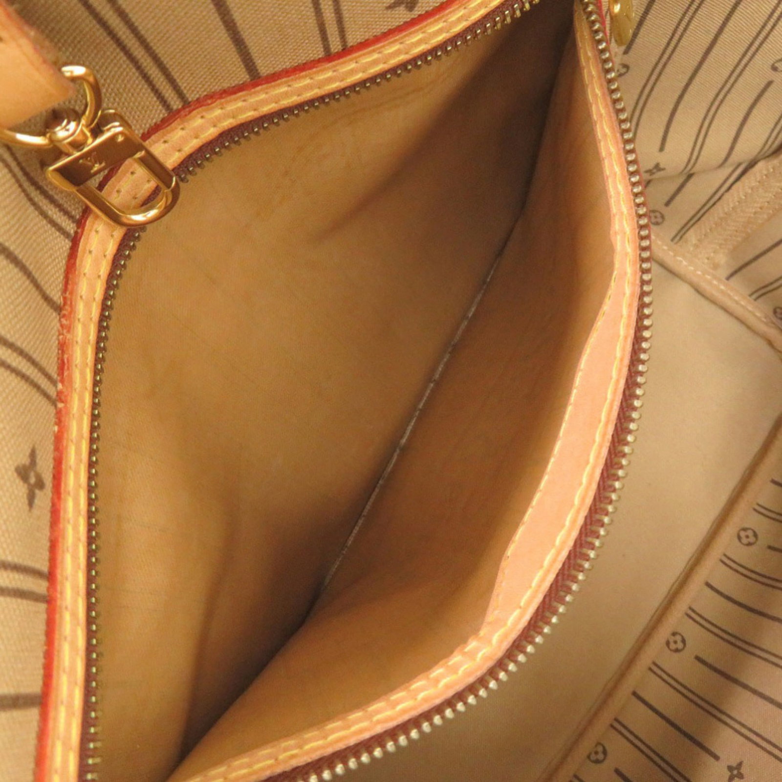 Louis Vuitton Monogram Tote - 6