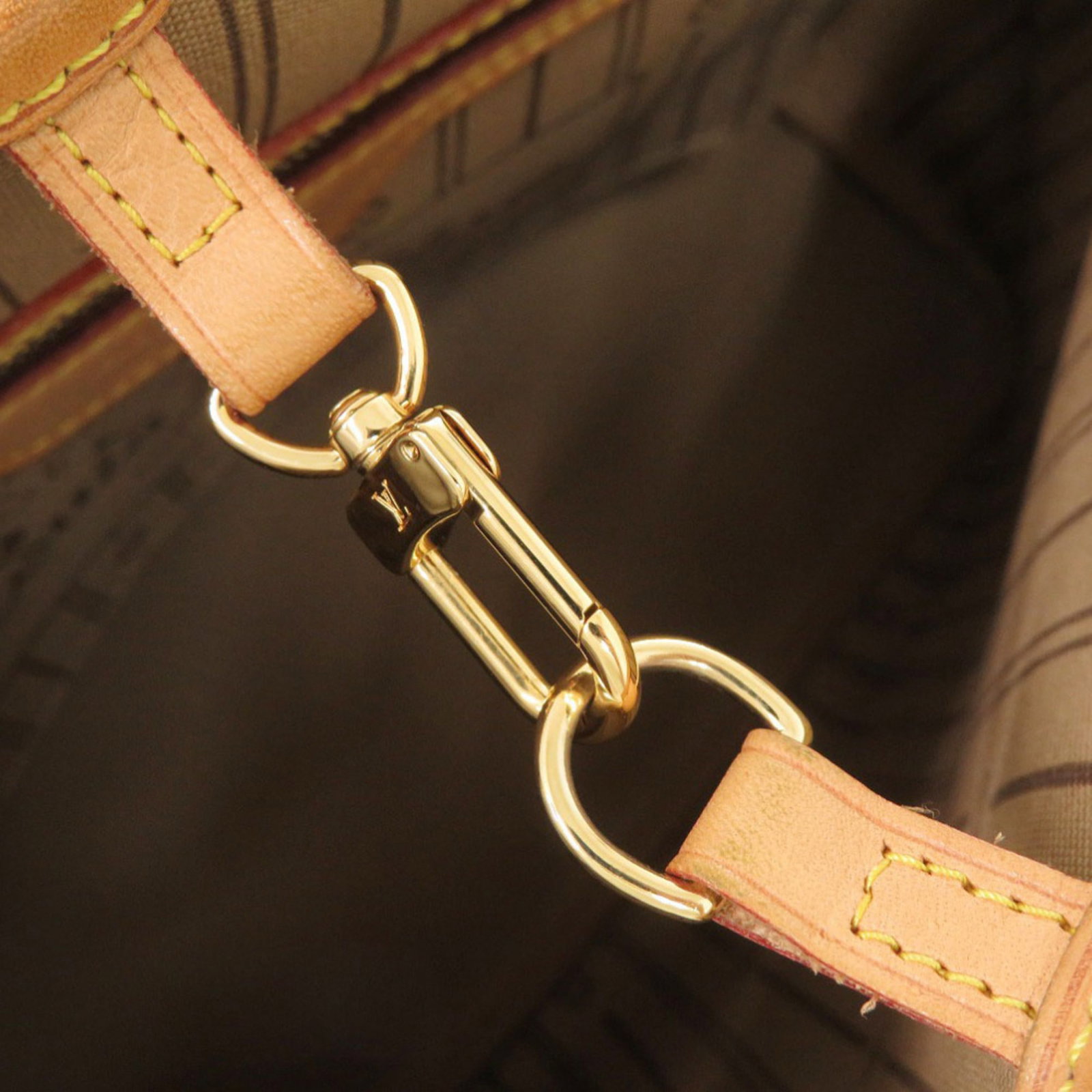 Louis Vuitton Monogram Tote - 9