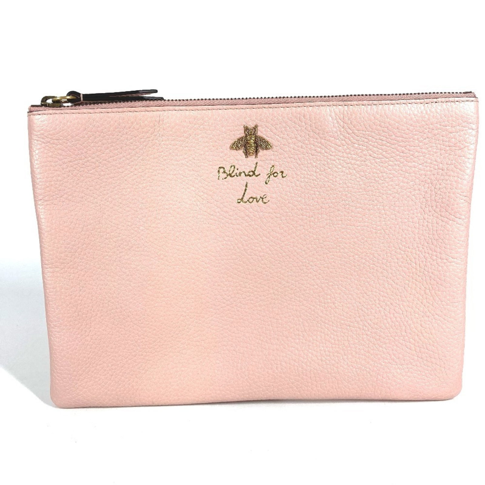 Handbag Pouch Leather Clutch Bag Gucci: Handbag Pouch Leather Clutch Bag Gucci This Gucci leather clutch bag features a vibrant pink color and measures 18.5cm x 27cm. Made from high-quality leather, it boasts a classic design that is both s