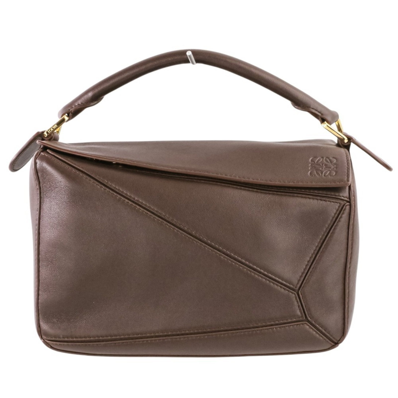 Loewe Handbag Shoulder Bag Nappa Leather: Loewe Handbag Shoulder Bag Nappa Leather Dark brown Nappa leather Loewe shoulder bag with a sleek 16cm x 23cm x 10.5cm size, making it a stylish and portable accessory. The bag's classic design and
