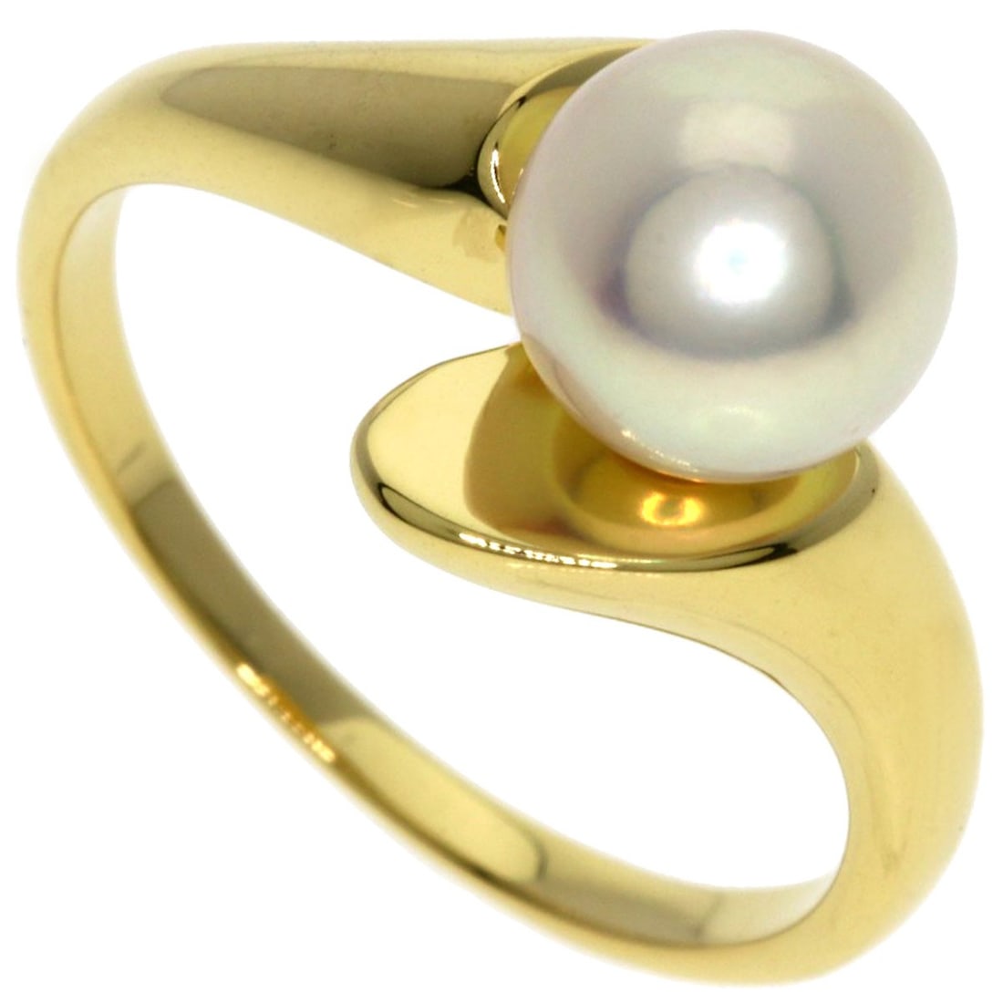 K18 Yellow Gold Pearl Ring Mikimoto: K18 Yellow Gold Pearl Ring Mikimoto K18 Yellow Gold Pearl Ring Mikimoto boasts a stunning gold setting that showcases a beautiful pearl. This Mikimoto ring is crafted from K18 yellow gold, a