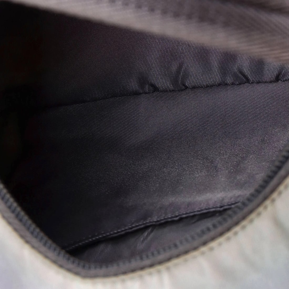 Hobo Prada Mini Tessuto - 5