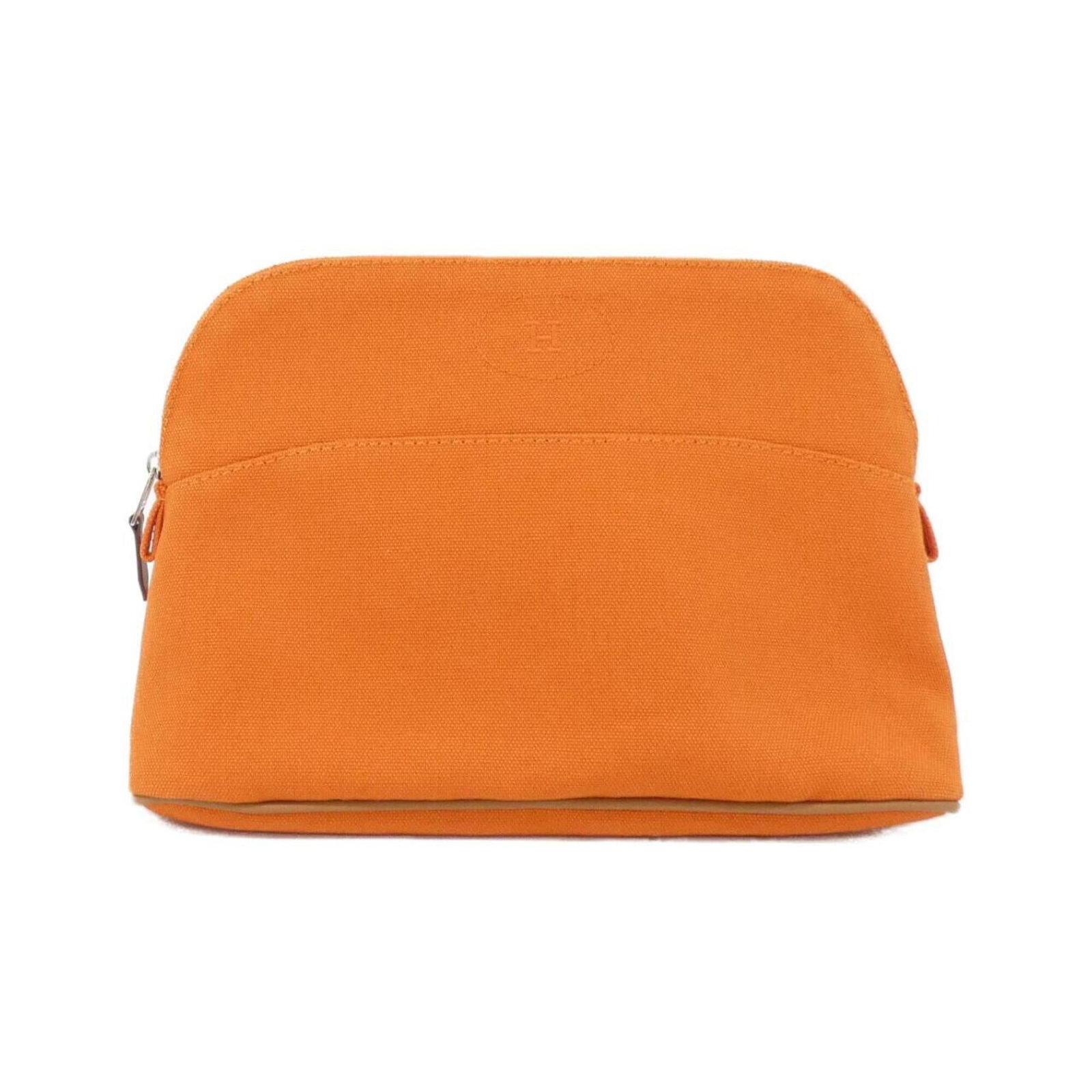 Handbag Canvas: Handbag Canvas Canvas from the Hermes Bolide collection, featuring a vibrant Feu orange hue and silver hardware, is a statement piece for any handbag enthusiast. Measuring 17cm x 25cm x 9cm, this canv