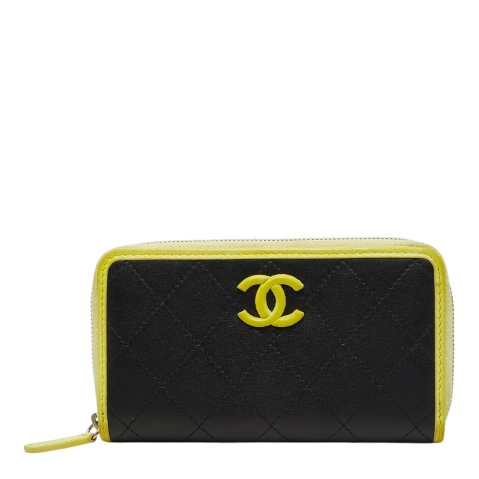 Chanel Long Wallet (Bi-Fold) Leather: Chanel Long Wallet (Bi-Fold) Leather Black and Yellow Bi-Fold Leather Wallet from Chanel. This sleek, long wallet features a classic bi-fold design and is made from high-quality leather. Its compact