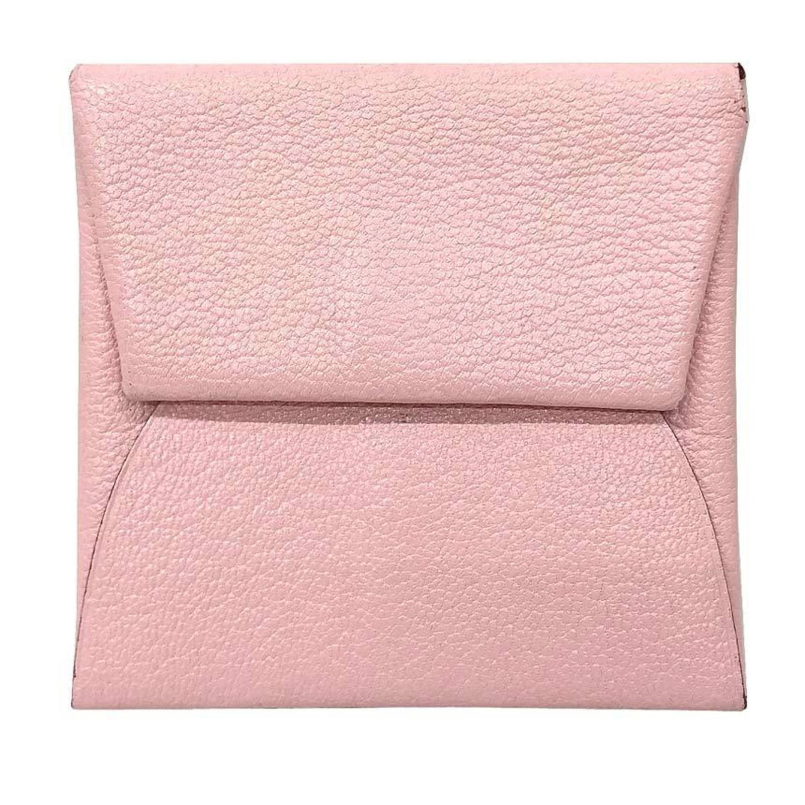 Hermes Coin Purse/ Coin Case Leather: Hermes Coin Purse/ Coin Case Leather Pink, Rose Sakura Hermes Coin Purse/ Coin Case Leather is a small, elegant leather case made from high-quality leather, measuring 7.5cm x 7.5cm / 2.95'' x 2.95''.