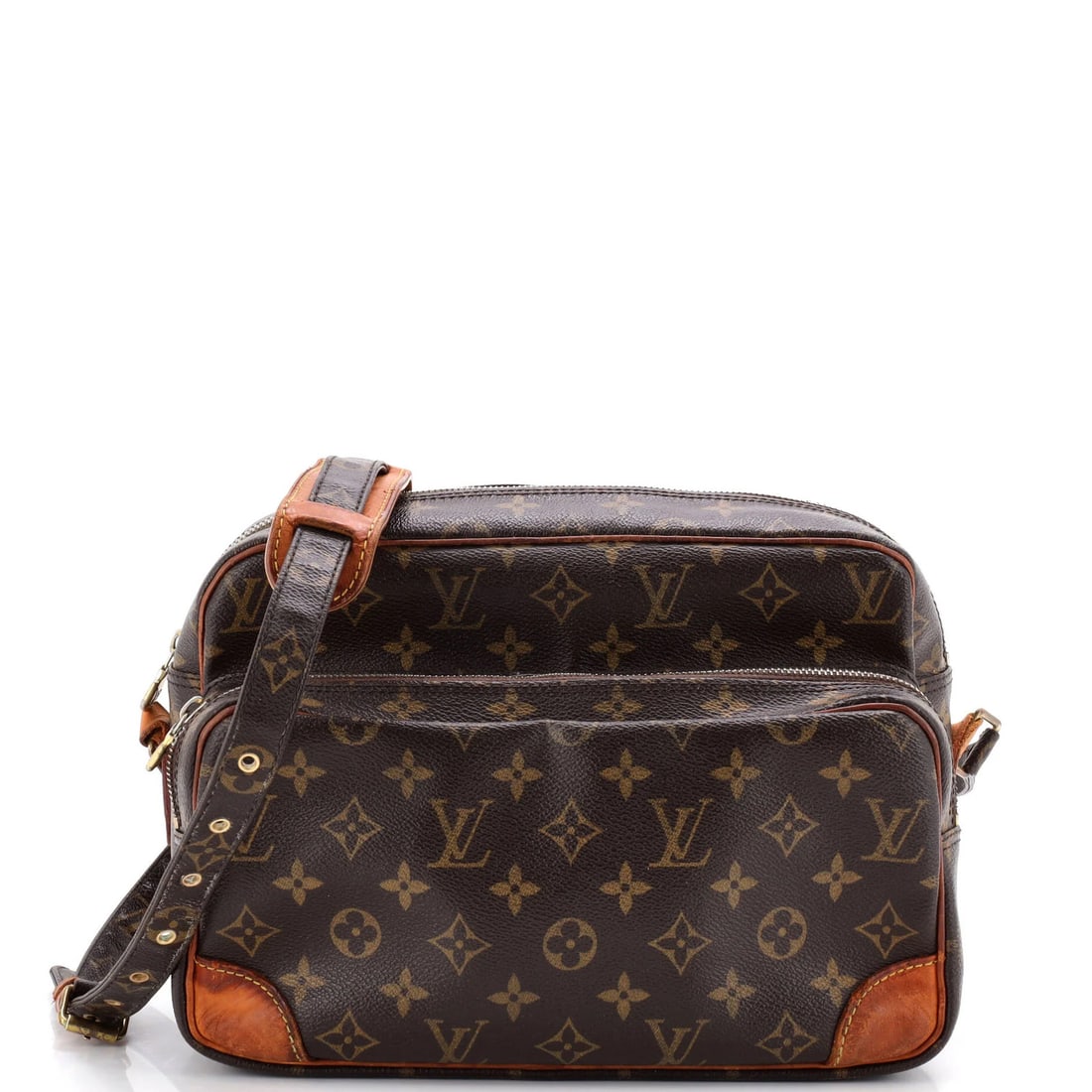 Nil Messenger Bag Monogram Canvas Louis Vuitton 28: Nil Messenger Bag Monogram Canvas Louis Vuitton 28 Canvas Coated Louis Vuitton 28 Messenger Bag with Brown Monogram Canvas Exterior and Brown Leather Interior. This Nil Messenger Bag features a classi