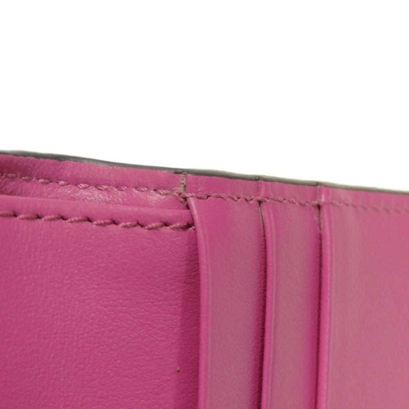 Bi fold wallet - 11