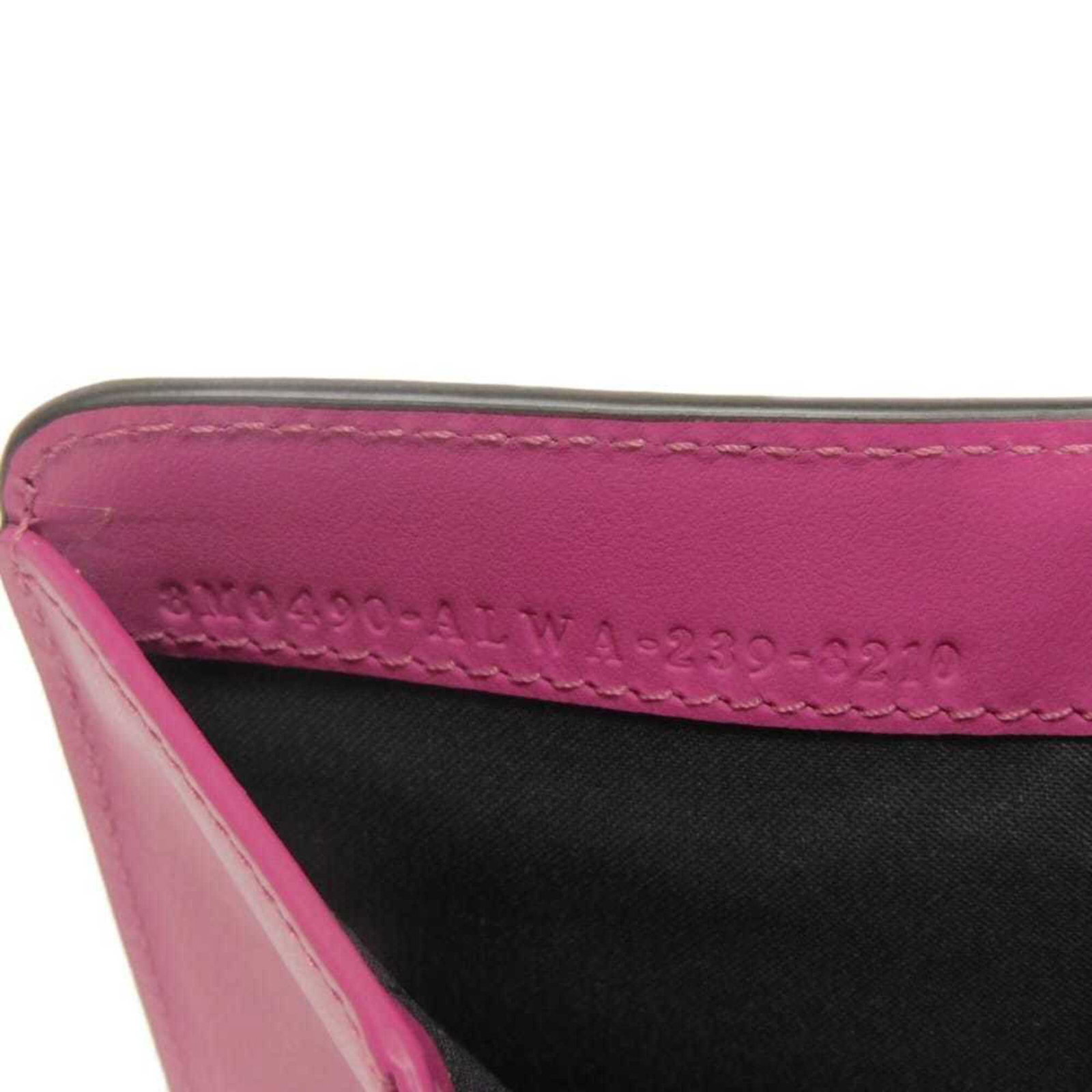 Bi fold wallet - 14