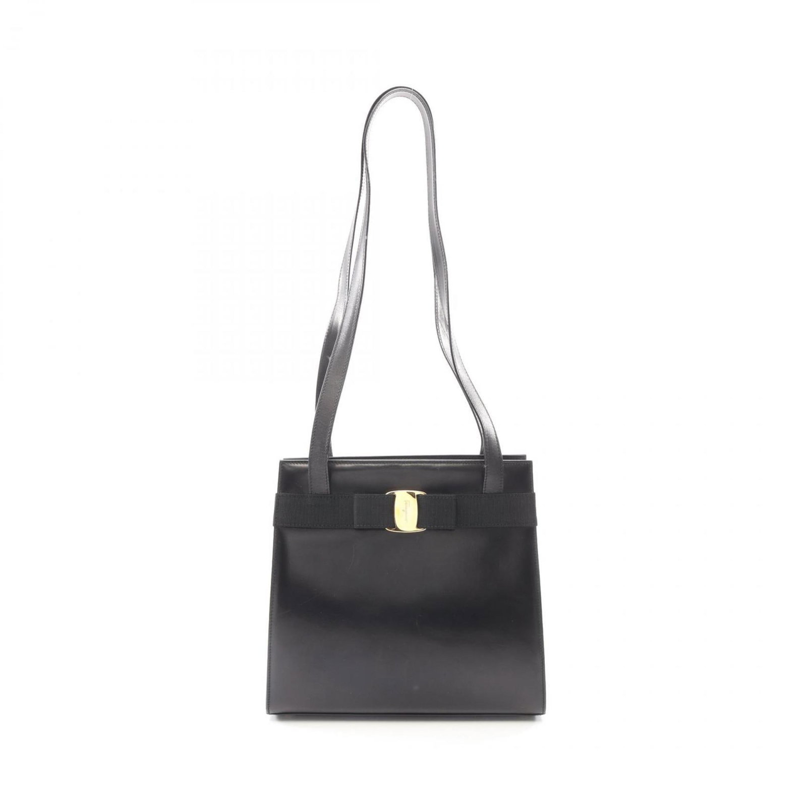 Ferragamo Salvatore Handbag Leather Bag Shoulder: Ferragamo Salvatore Handbag Leather Bag Shoulder Black leather shoulder bag with a sleek design, measuring 25cm x 27.5cm x 10cm. This Salvatore Ferragamo handbag features a classic style with clean li