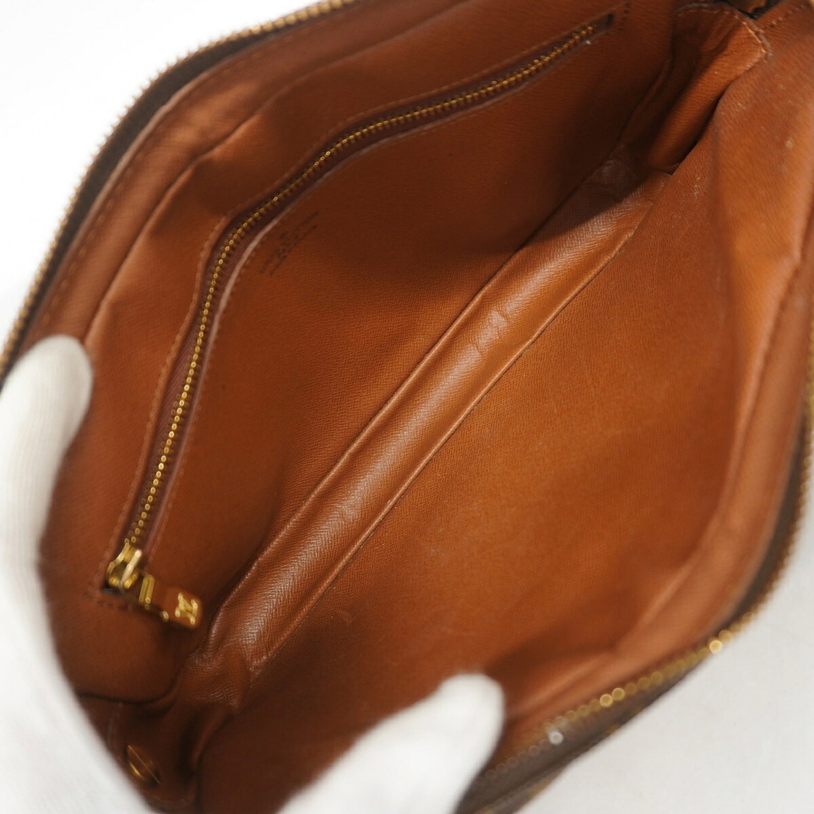 Louis Vuitton Bag - 4