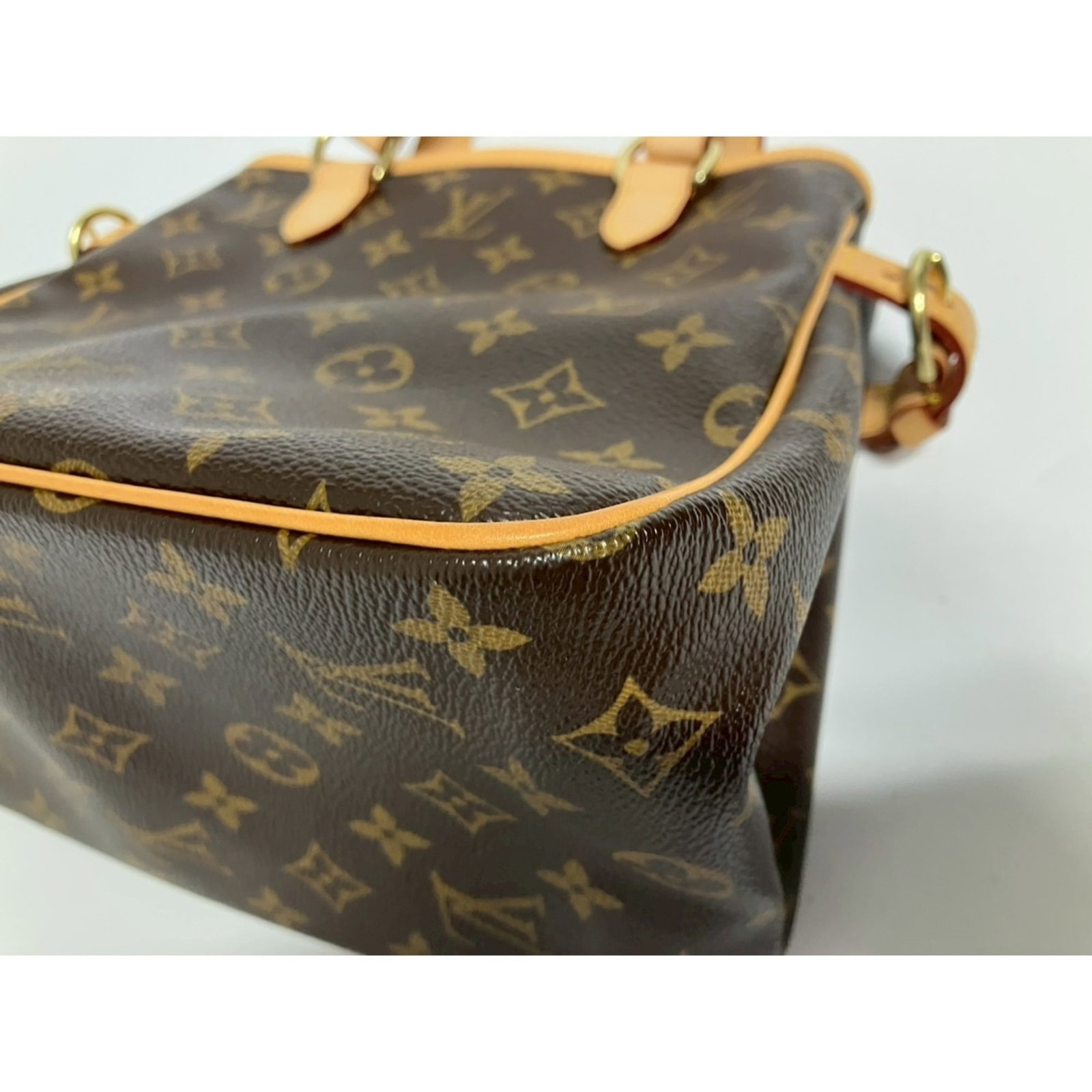 Louis Vuitton Monogram Handbag - 9