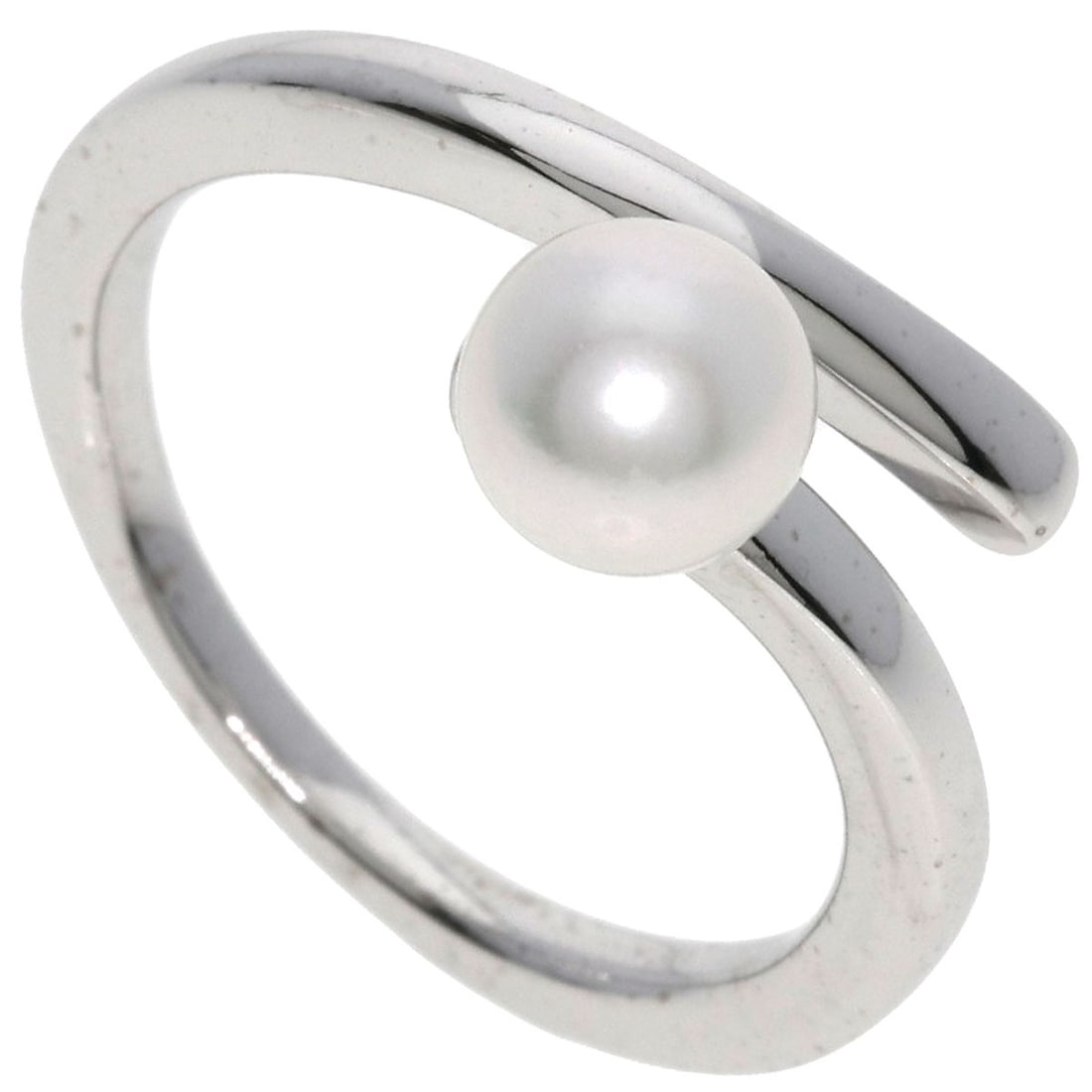 Mikimoto Perlita Pearl Ring K18 White Gold: Mikimoto Perlita Pearl Ring K18 White Gold K18 White Gold Mikimoto Pearl Ring is a stunning piece featuring a high-quality pearl set in a sleek K18 White Gold band. The ring's silver metal exterior
