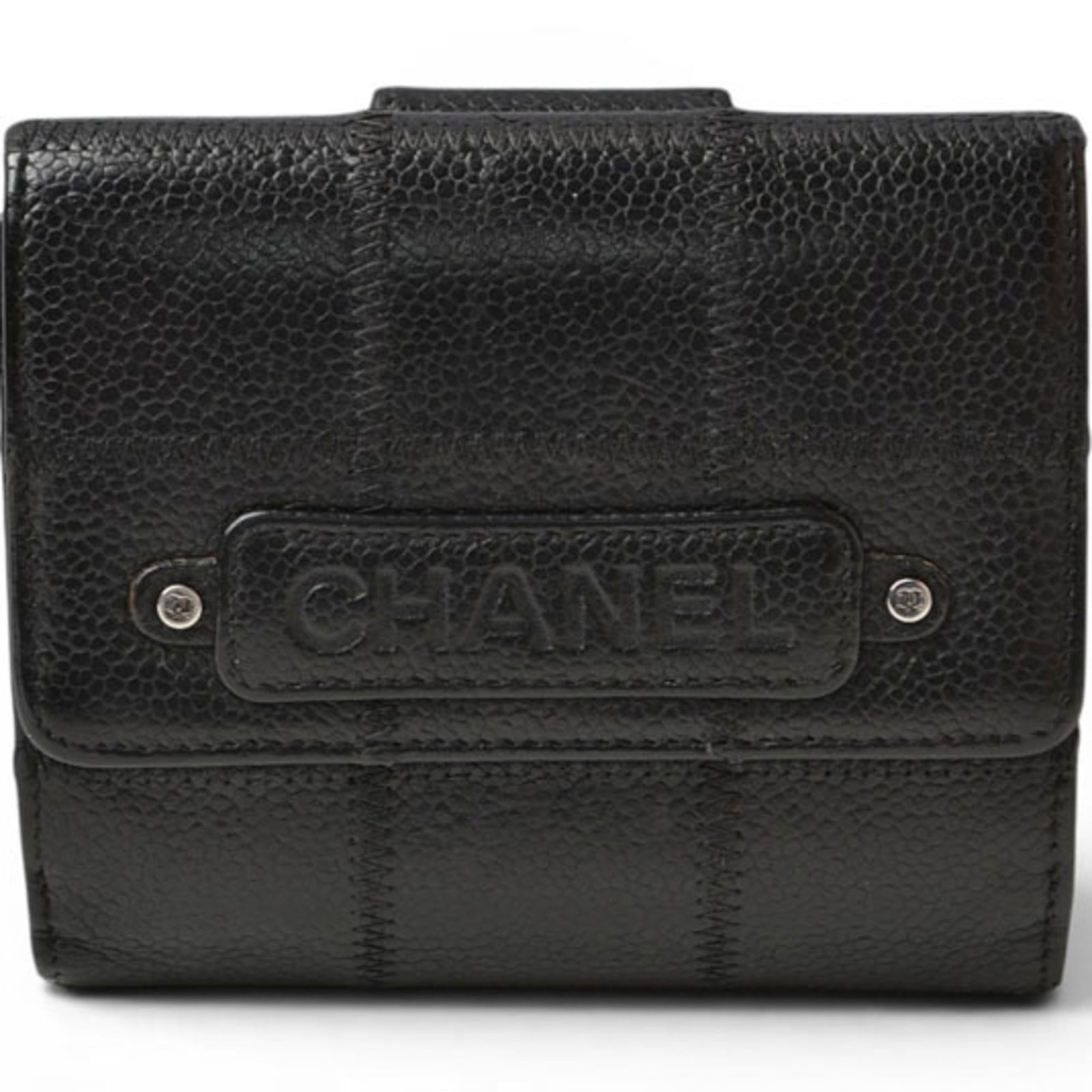 Chanel Wallet (Bi-Fold) Leather: Chanel Wallet (Bi-Fold) Leather Black leather bi-fold wallet from Chanel, measuring 10.5cm x 12cm x 2cm. This sleek and classic design is crafted from high-quality leather, making it a timeless