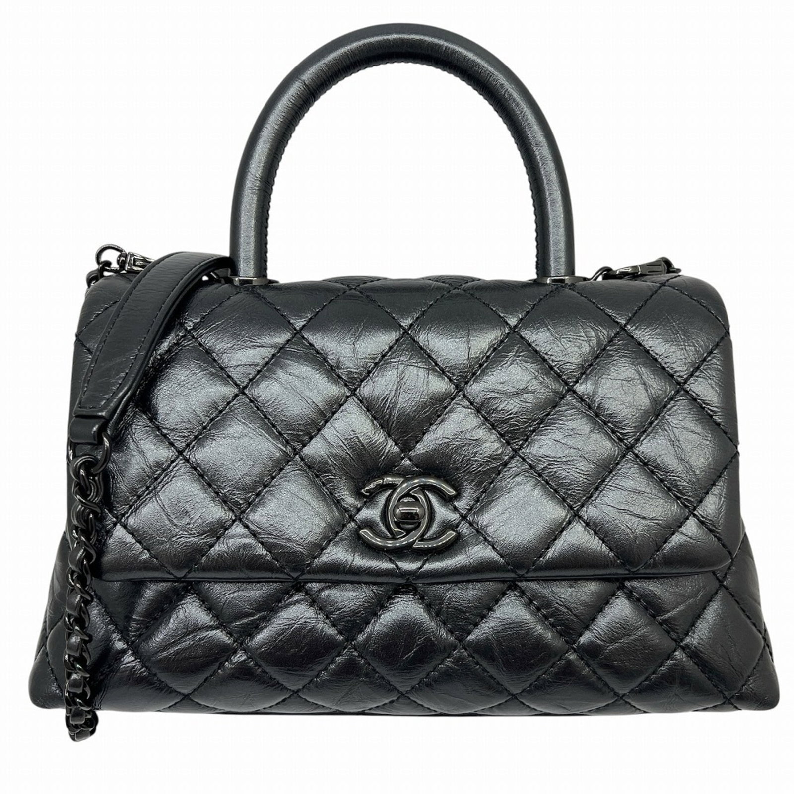 Shoulder Bag Leather Handbag Chanel: Shoulder Bag Leather Handbag Chanel Calfskin leather shoulder bag with a metallic gray finish, measuring 13cm x 23cm x 9cm. This Chanel handbag boasts a sleek design and premium leather construction.