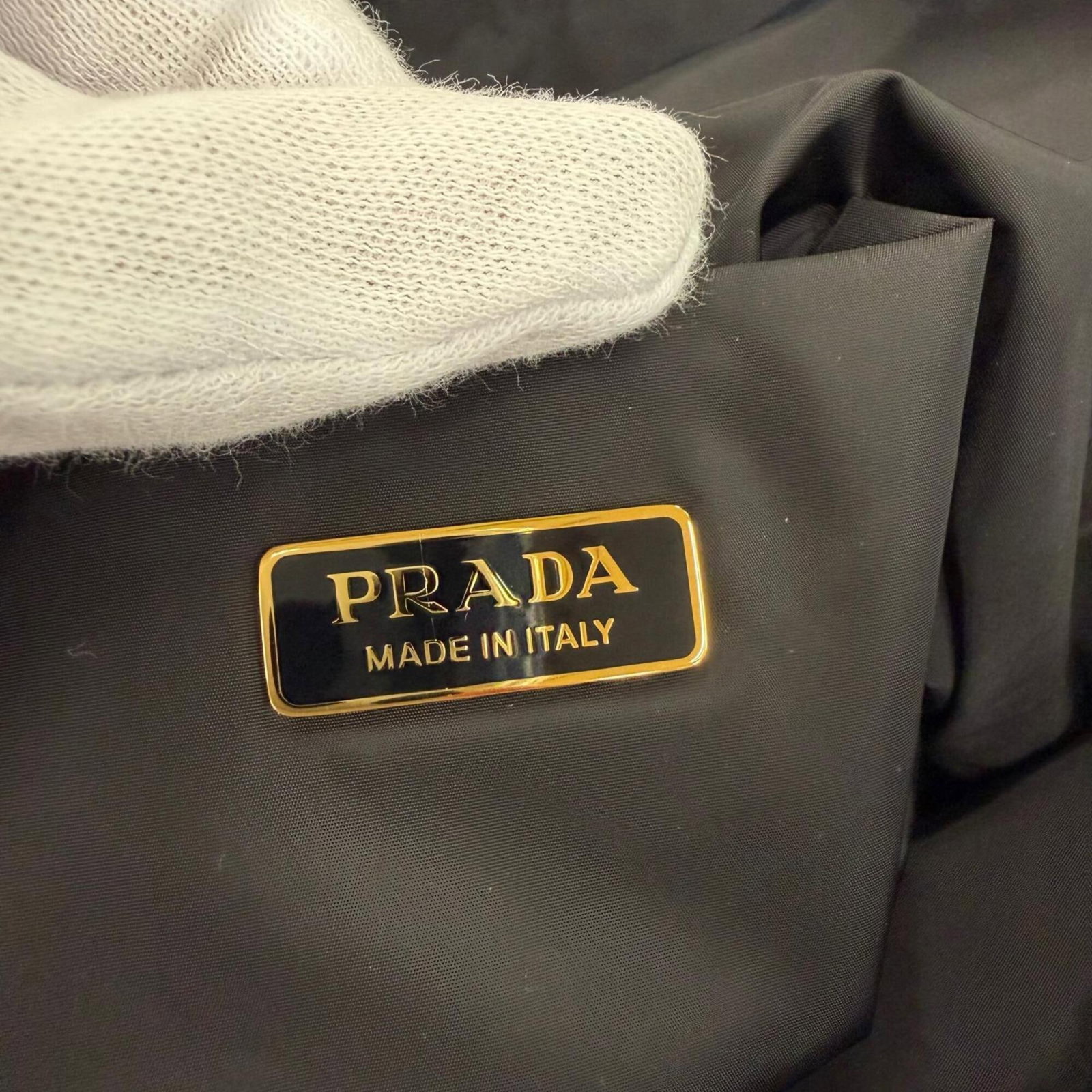 Nylon Prada Pouch - 8