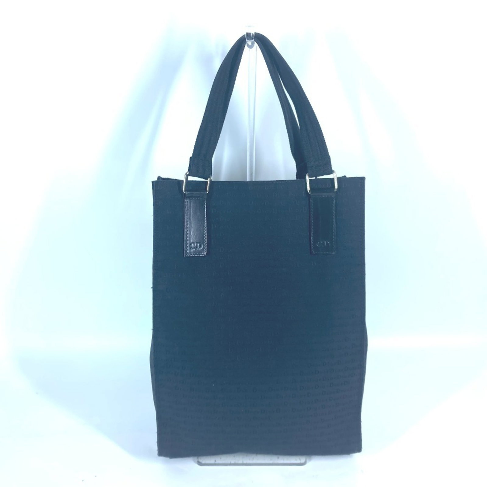 Shoulder Bag Christian Dior Tote Leather Canvas: Shoulder Bag Christian Dior Tote Leather Canvas Black Leather Canvas Shoulder Bag by Christian Dior, measuring 36cm x 26cm x 10cm. This classic tote bag features a combination of leather and canvas ma