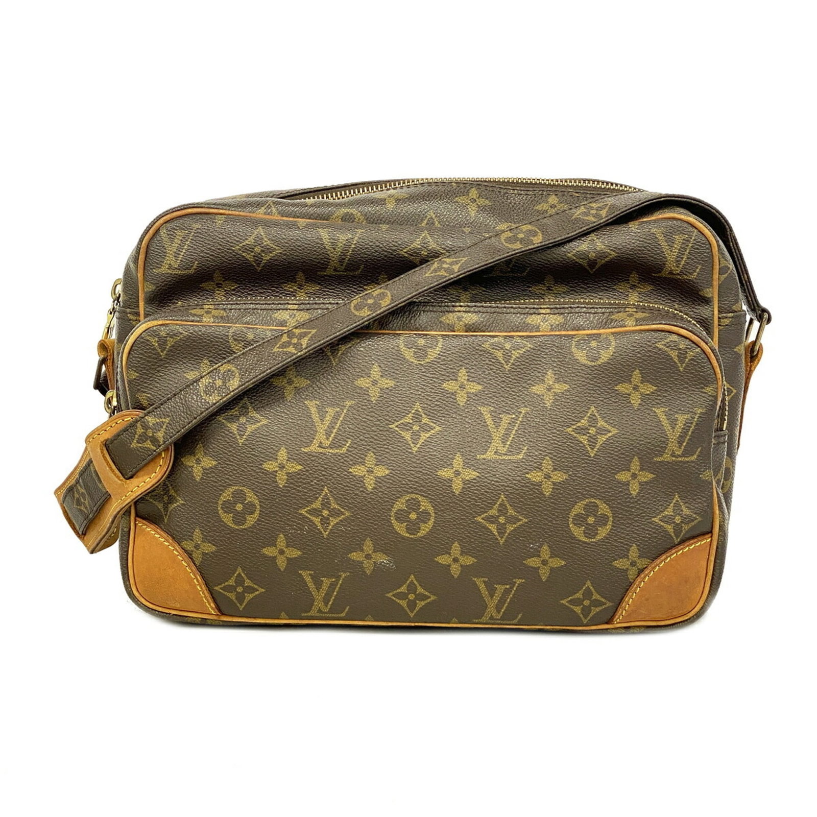 Shoulder Bag by Louis Vuitton: Shoulder Bag by Louis Vuitton Brown Louis Vuitton shoulder bag with classic design, featuring a signature monogram pattern and durable construction. Measuring 20cm x 28cm x 12cm, this stylish bag is p