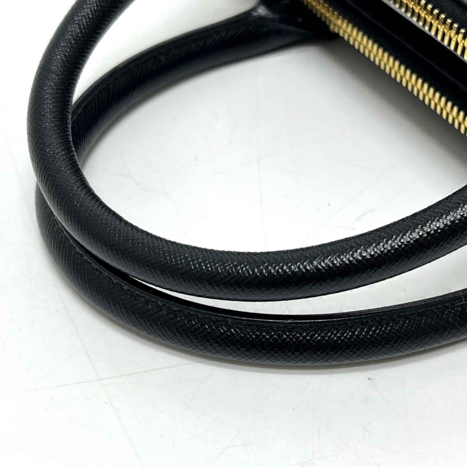 Handbag Leather Prada - 10