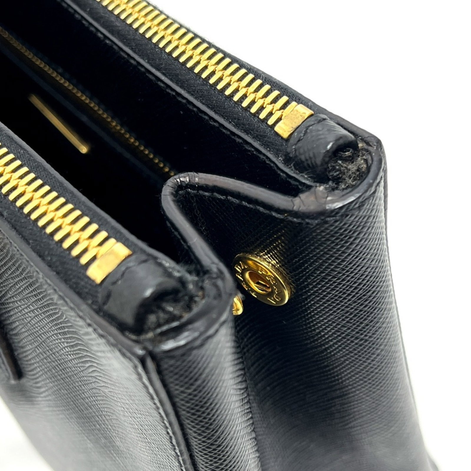 Handbag Leather Prada - 14