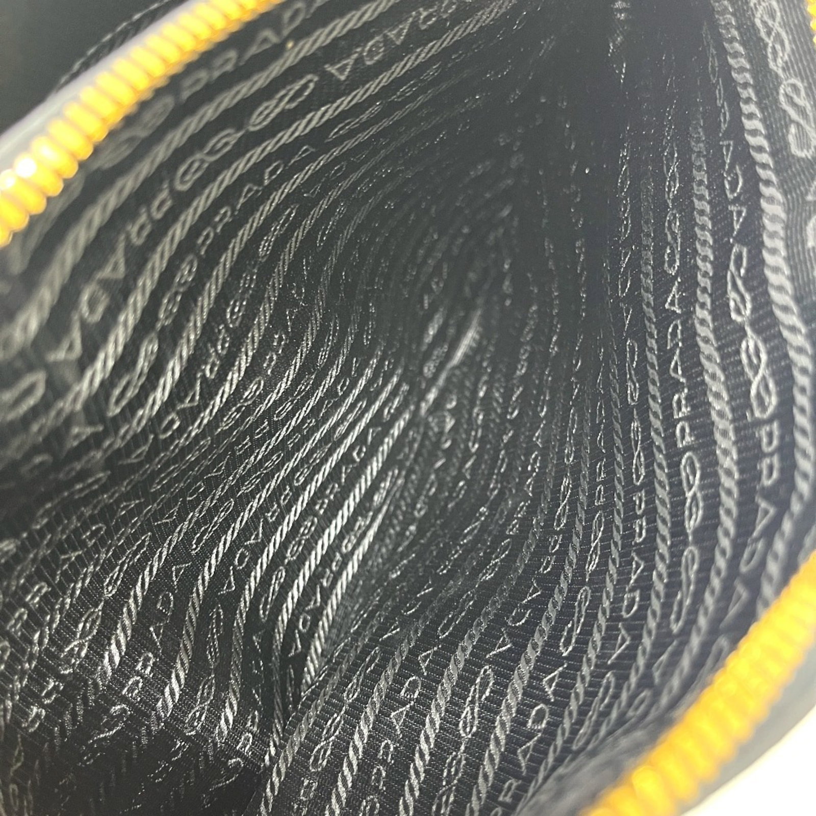 Handbag Leather Prada - 15