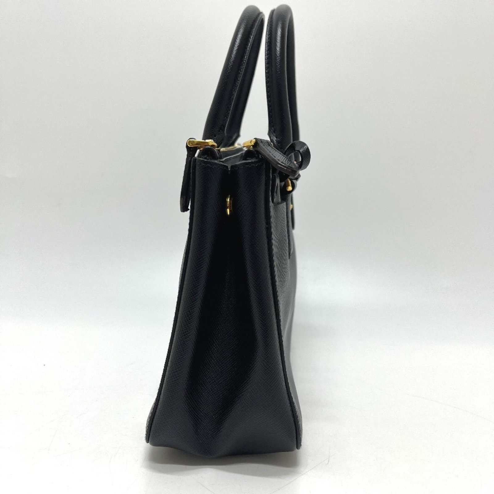 Handbag Leather Prada - 3