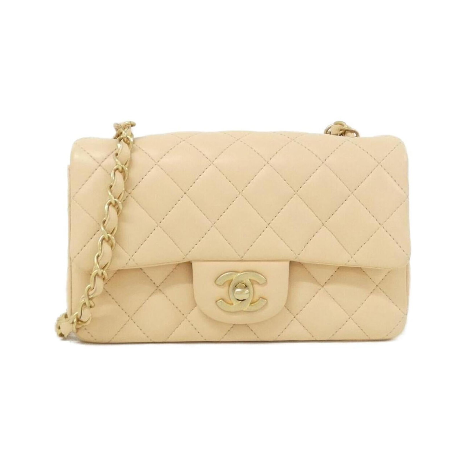 Shoulder Bag Leather Chanel: Shoulder Bag Leather Chanel Shoulder bag made from high-quality leather, featuring a classic design with a beige color. The bag measures 12cm x 19cm x 6cm and has a sleek, compact size. This stylish s