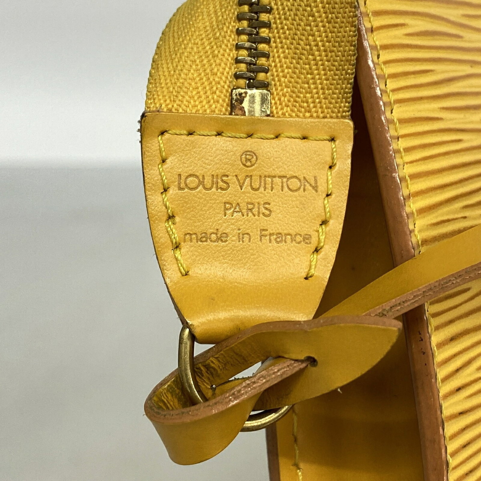 Louis Vuitton Pouch - 5