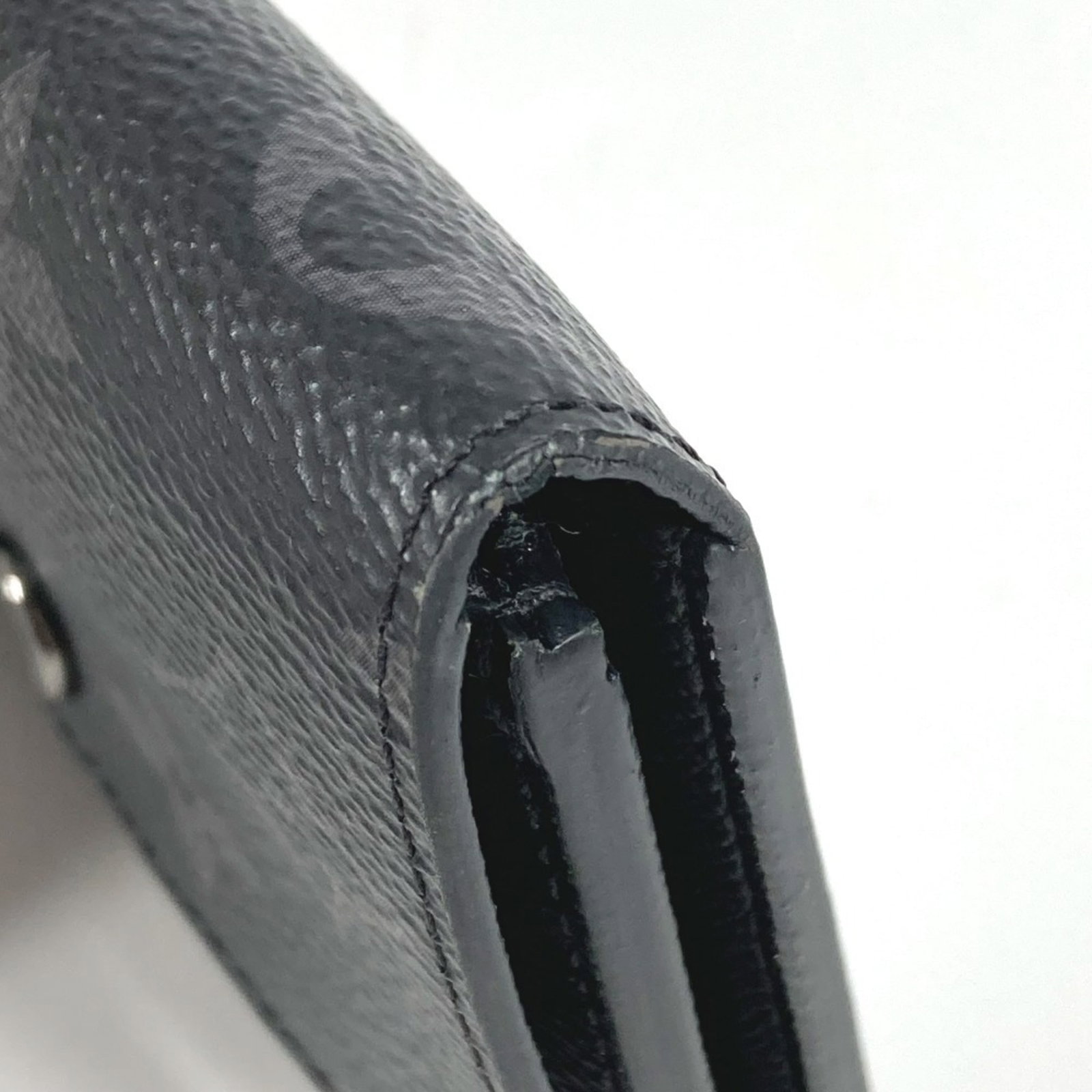 Louis Vuitton Wallet (Tri-Fold) Monogram Eclipse - 9