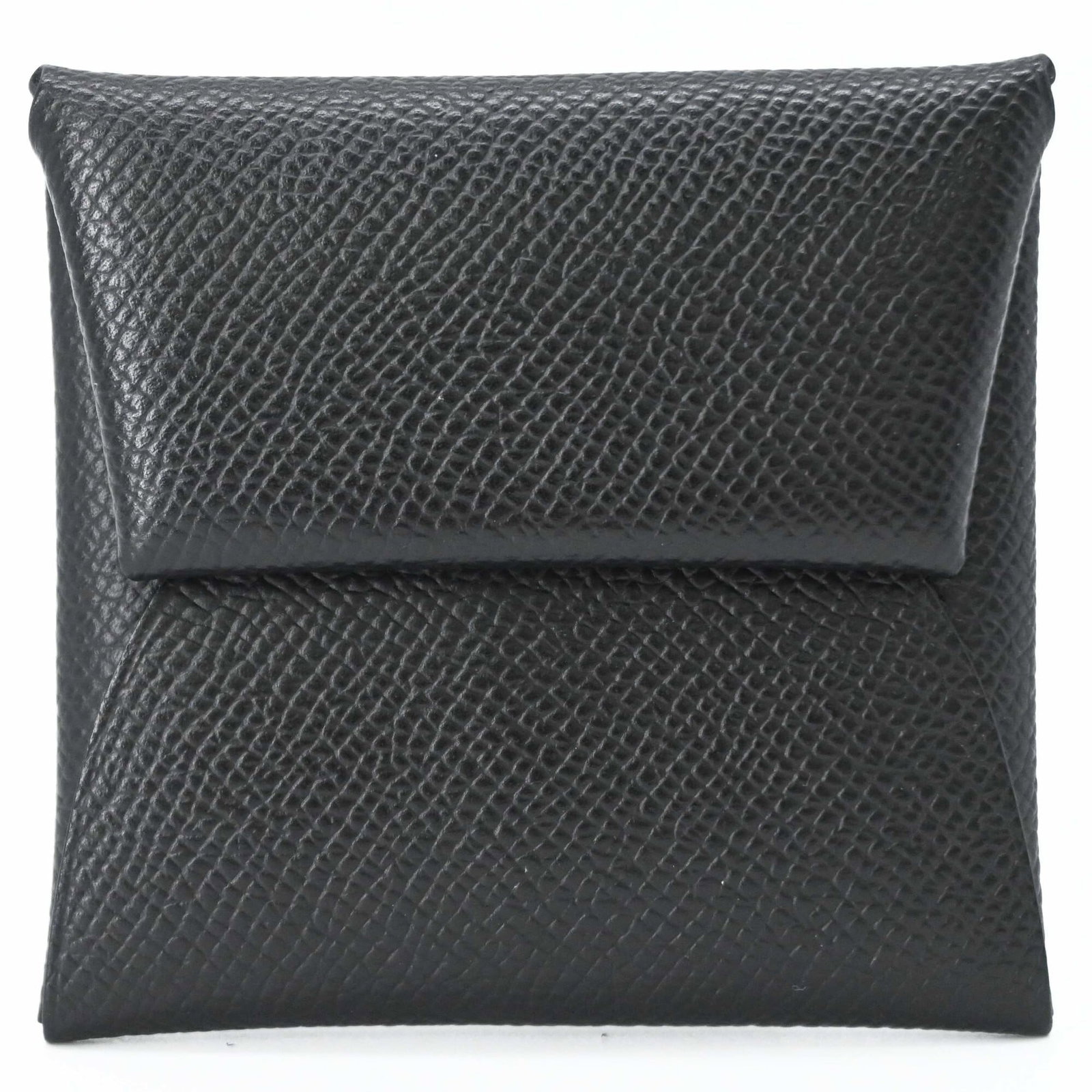 Hermes Coin Purse/ Coin Case Epsom Leather: Hermes Coin Purse/ Coin Case Epsom Leather Epsom leather coin purse/coin case from Hermes, featuring a sleek and compact design. Made from high-quality Epsom leather, this small accessory is perfect
