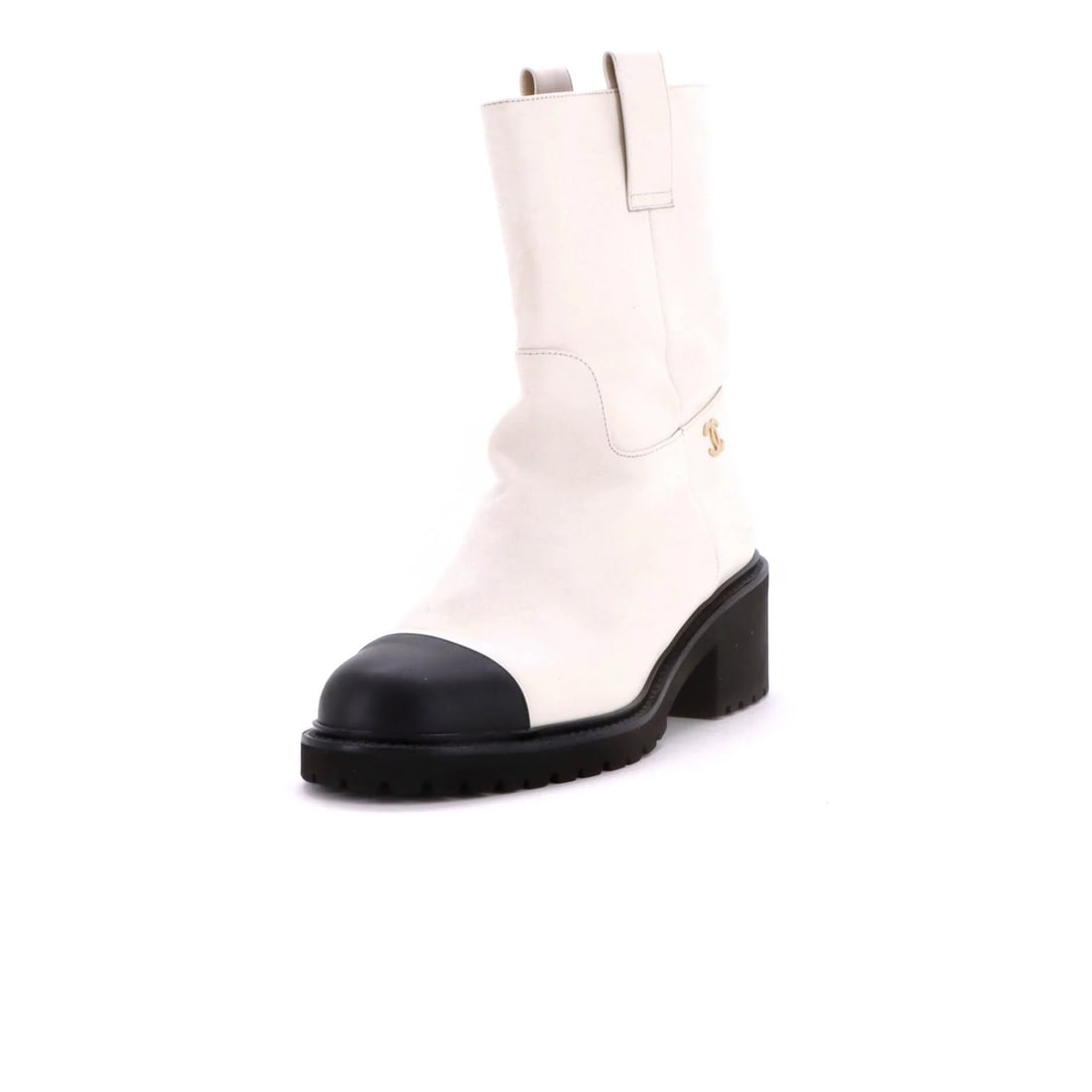 Women's CC Logo Moto Boots Leather: Women's CC Logo Moto Boots Leather White leather CC Logo Moto Boots from Chanel, featuring a classic design with minor imperfections, including minor odor in the interior and scuffs throughout. The