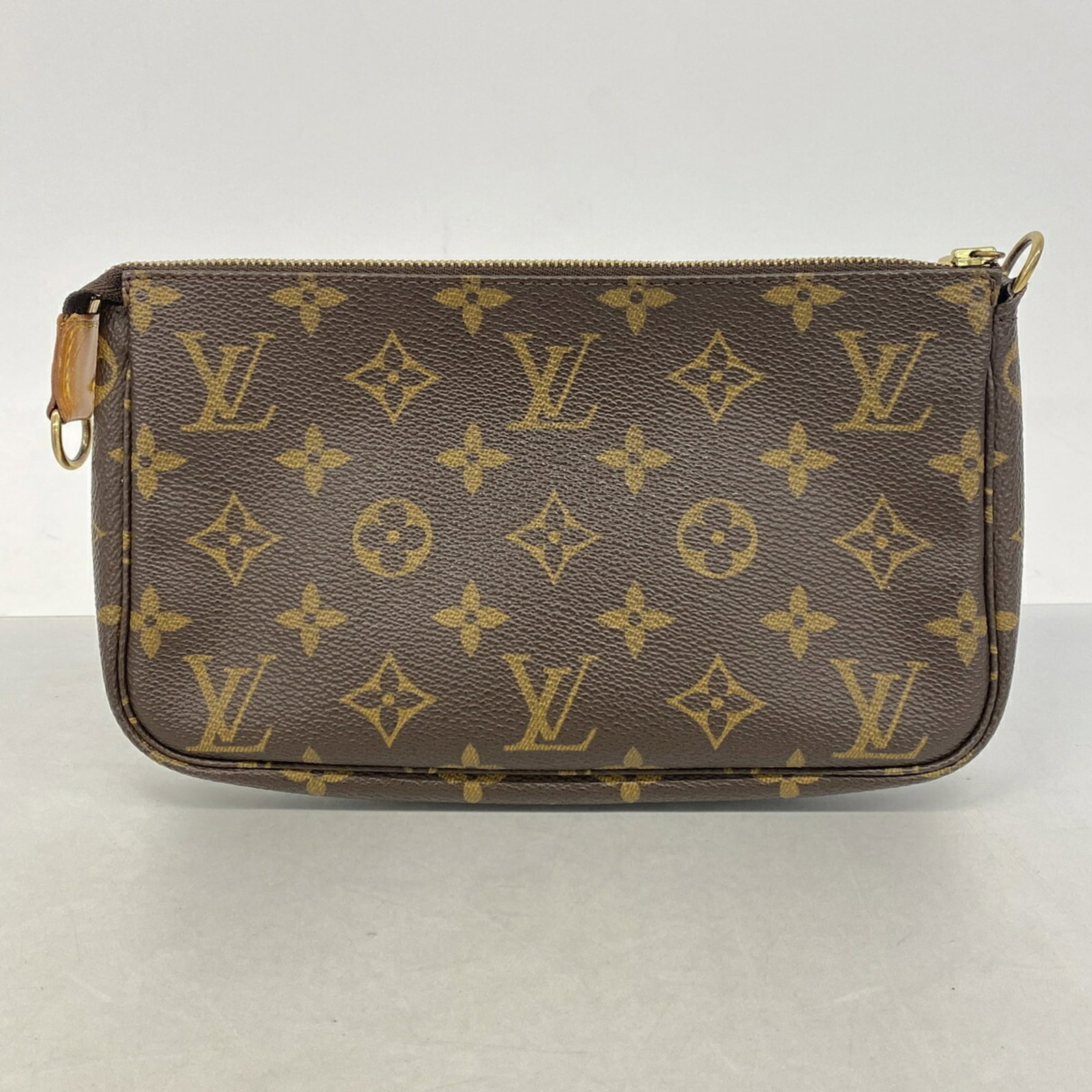 Louis Vuitton Pouch - 10