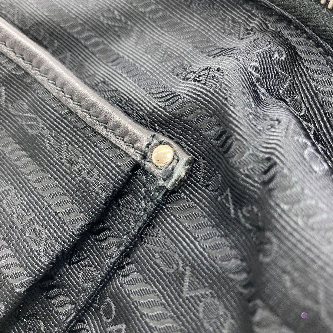 Logo Handbag Nylon Prada - 8