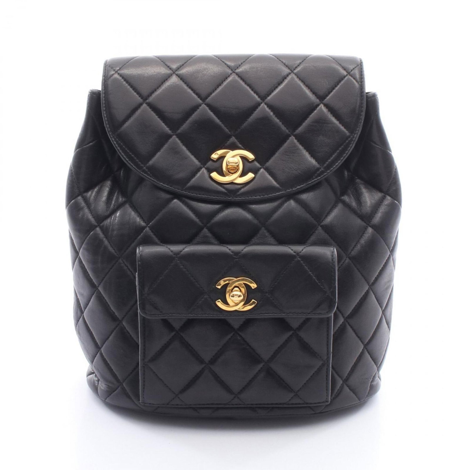 Leather Handbag Backpack Chanel: Leather Handbag Backpack Chanel Leather Handbag Backpack Chanel in Black with Gold Hardware, featuring lambskin material and a classic design. Measuring 24cm x 21cm x 9.5cm, this stylish backpack is