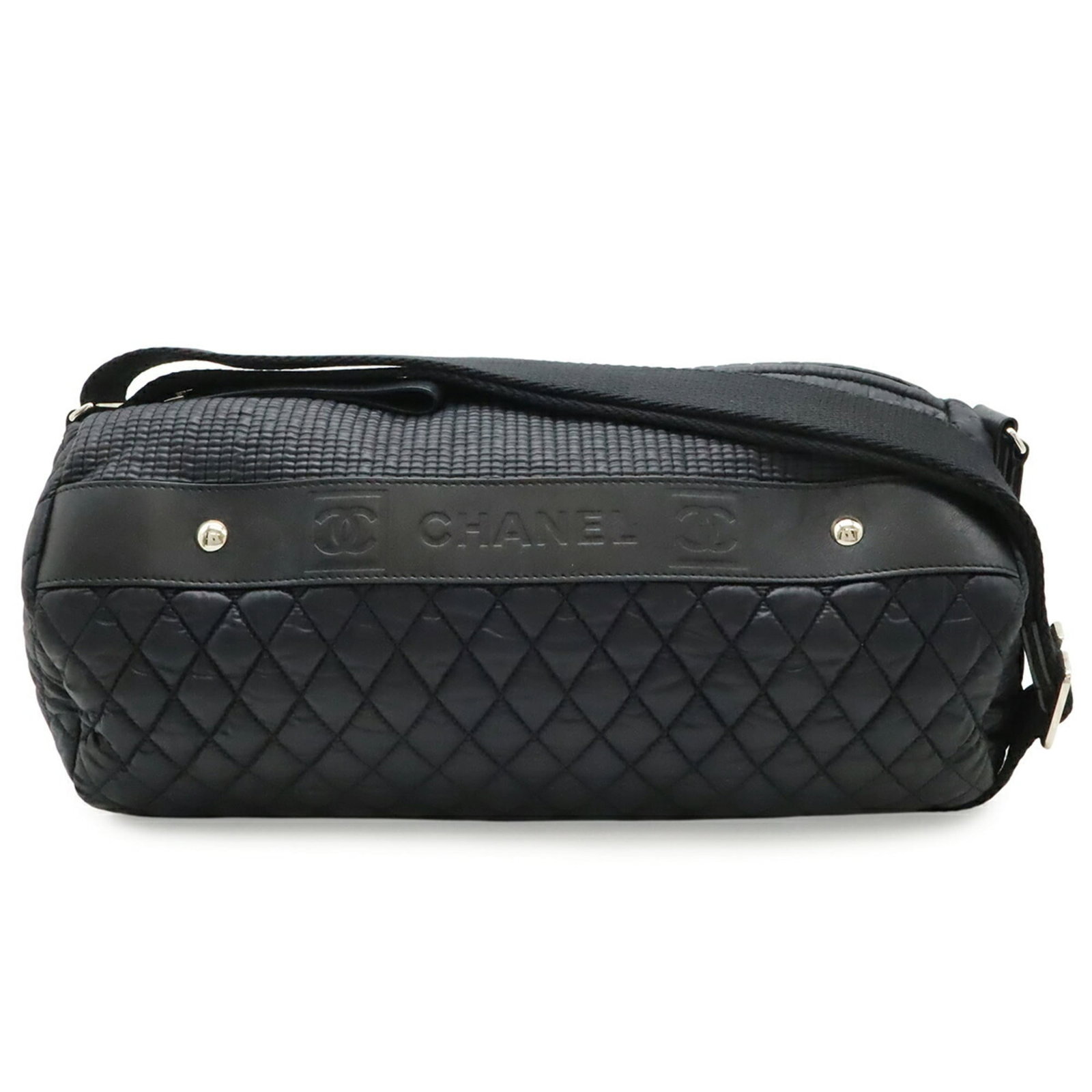 Nylon Messenger Bag Shoulder Handbag Chanel: Nylon Messenger Bag Shoulder Handbag Chanel Nylon Messenger Bag Shoulder Handbag Chanel is made from durable nylon material and features a sleek black design. With a size of 16cm x 37cm x 17cm, it