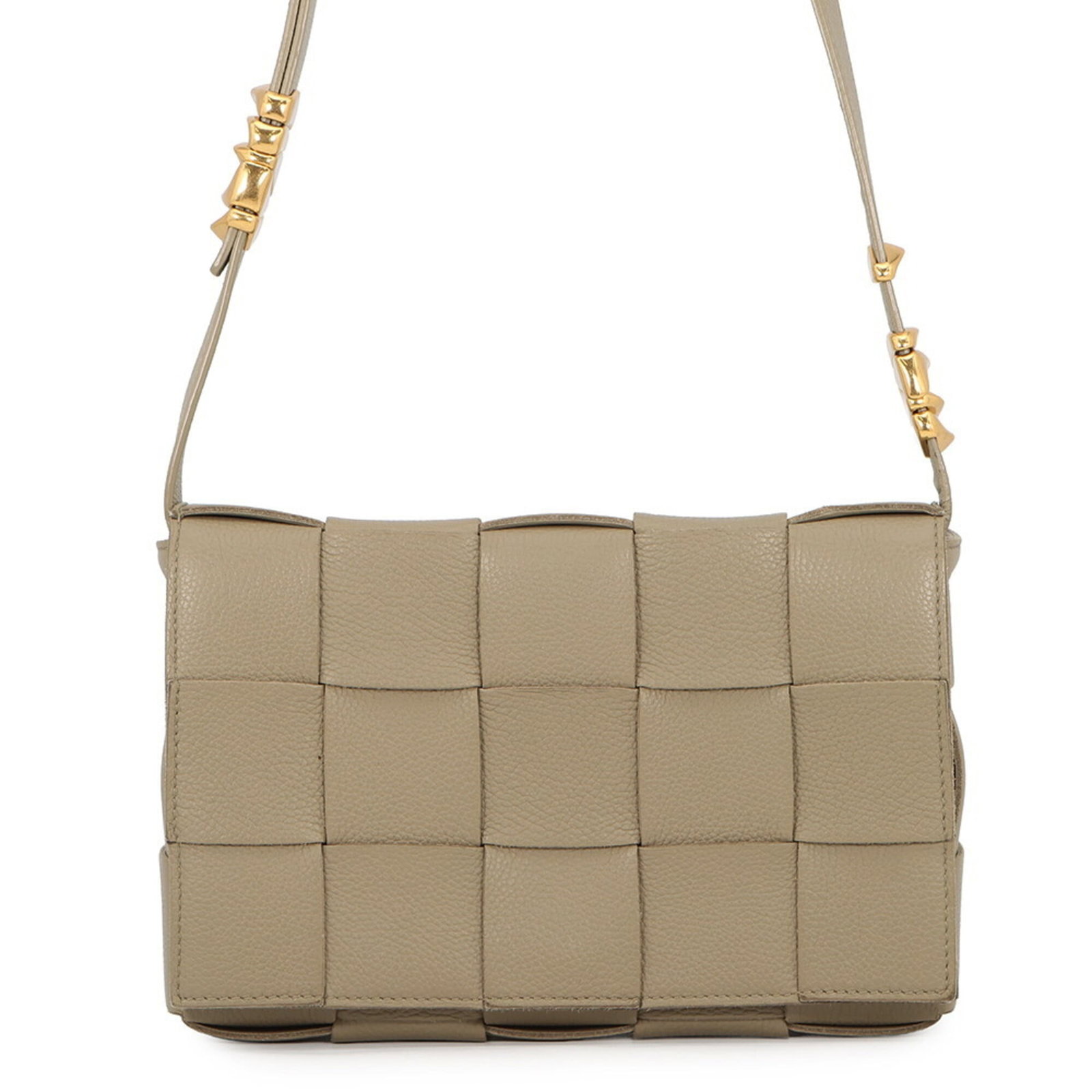 Bottega Veneta Handbag Shoulder Bag Intrecciato: Bottega Veneta Handbag Shoulder Bag Intrecciato Introducing the Bottega Veneta Handbag Shoulder Bag Intrecciato, a timeless piece of Italian craftsmanship. Made from high-quality Intrecciato