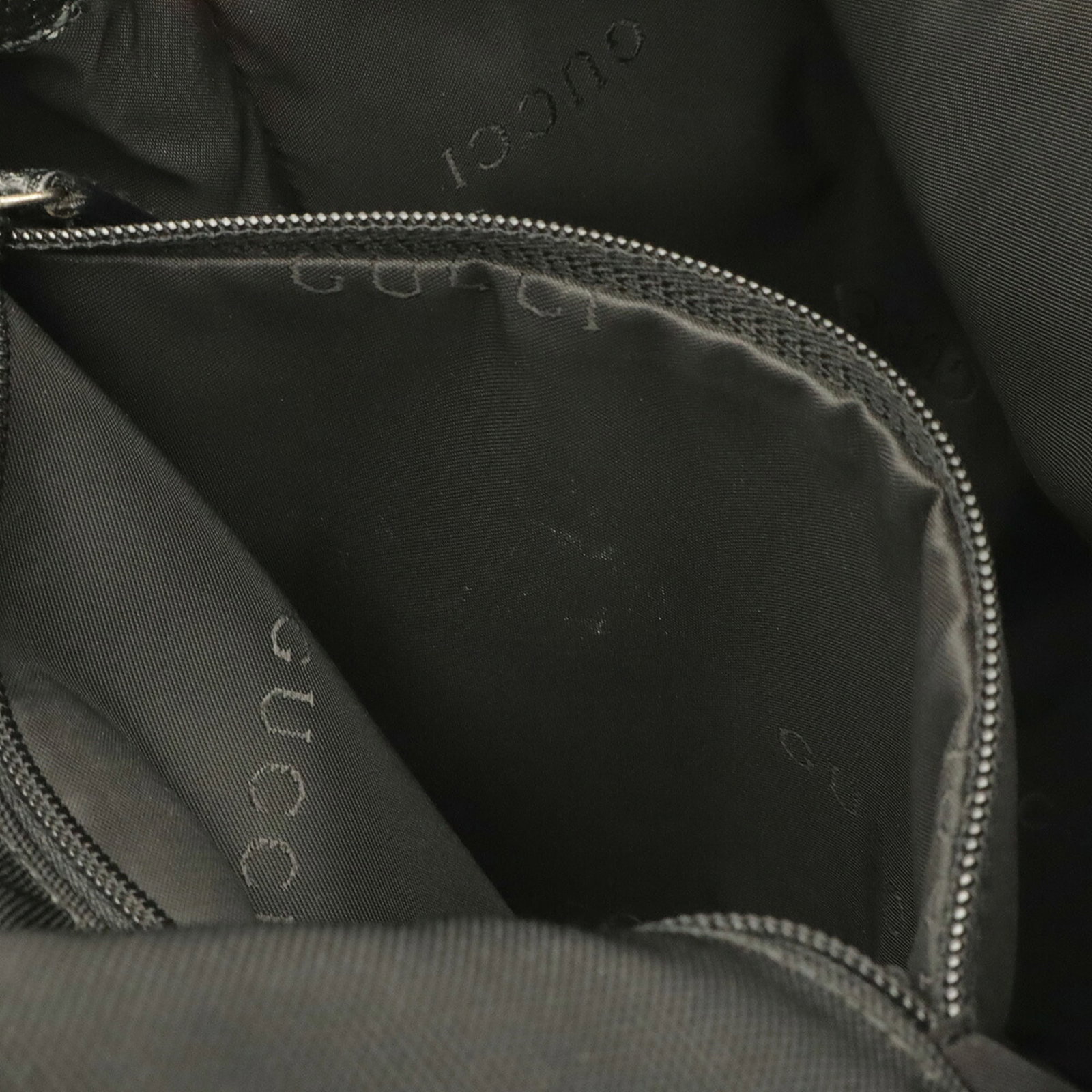 Nylon Leather Backpack Gucci - 10