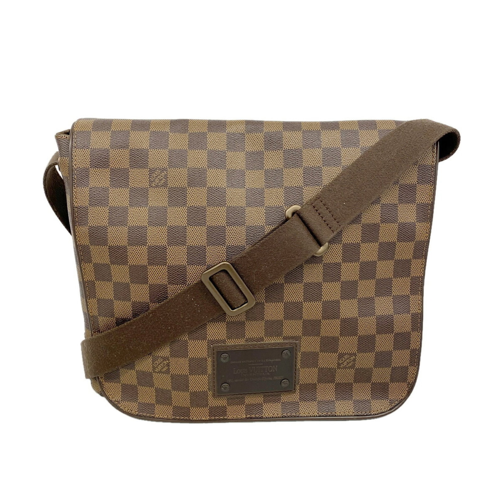 Shoulder Bag by Louis Vuitton: Shoulder Bag by Louis Vuitton Ebene-colored shoulder bag by Louis Vuitton, measuring 27cm x 30cm x 10cm, features a classic design with a timeless aesthetic. This stylish bag is crafted with