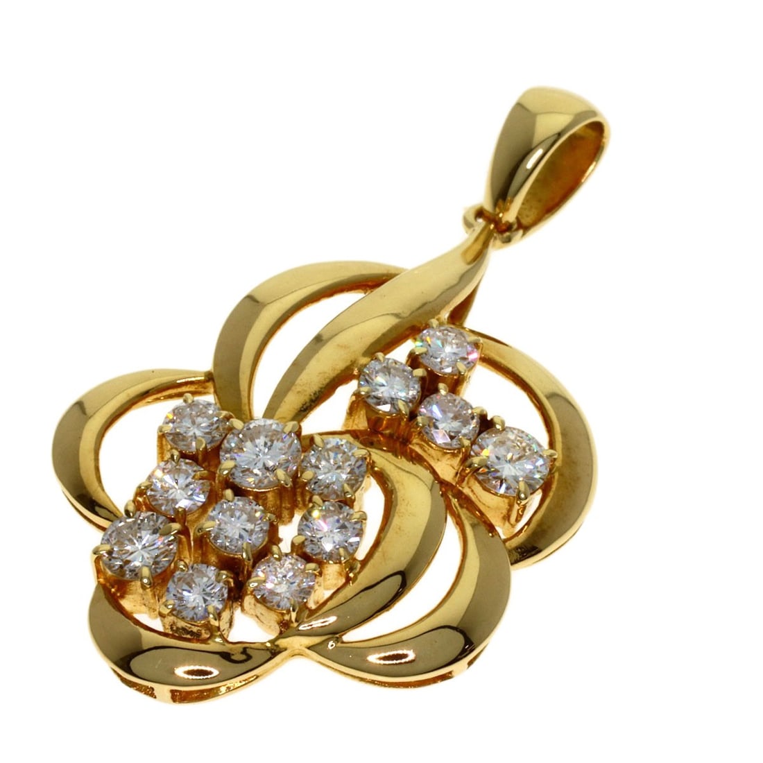 Diamond Pendant Mikimoto Top K18 Yellow Gold: Diamond Pendant Mikimoto Top K18 Yellow Gold K18 Yellow Gold Diamond Pendant. This Mikimoto pendant showcases a 1.1ct D diamond set in top K18 Yellow Gold. The pendant's gold metal purity and