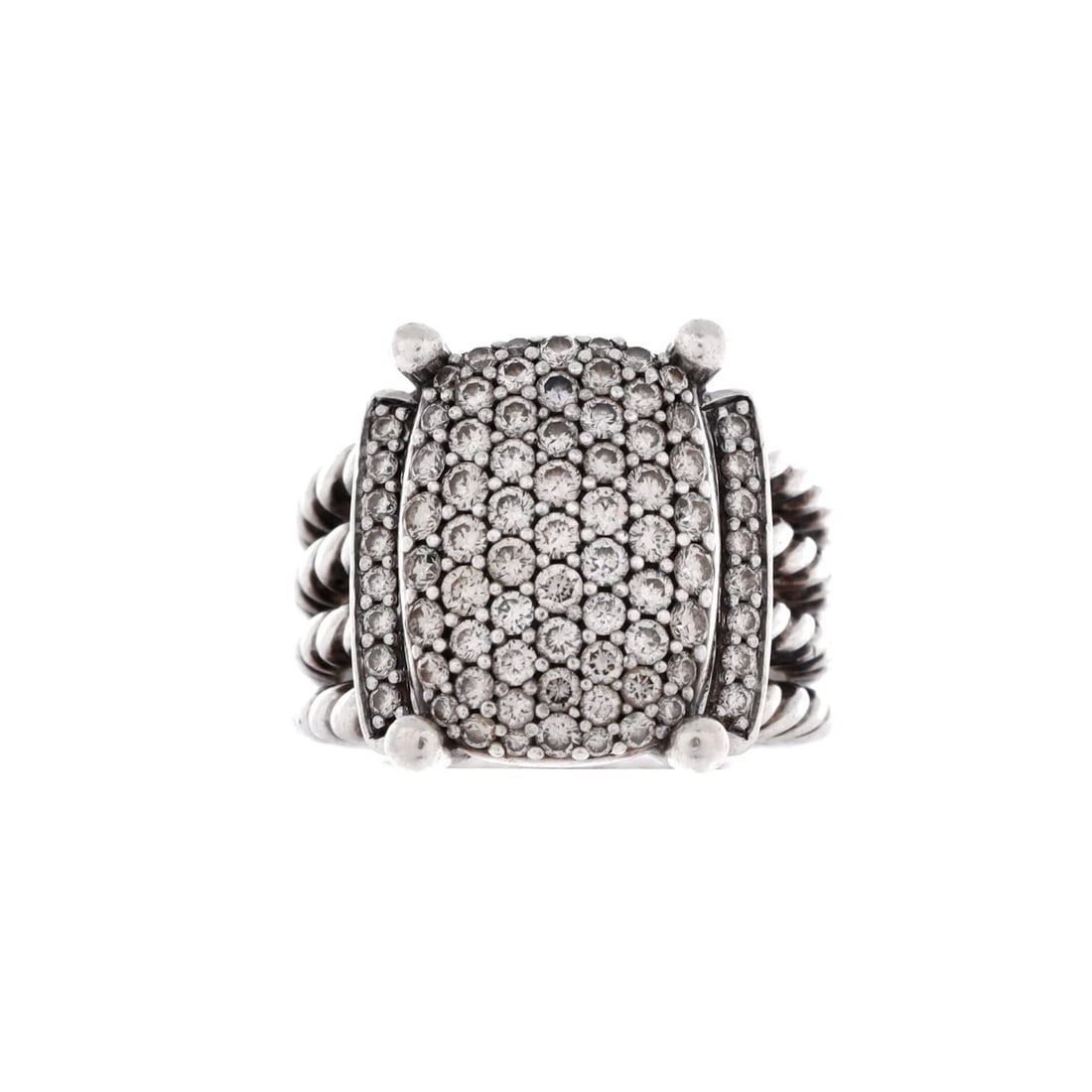 Silver and Diamonds Ring 16mm David Yurman Wheaton: Silver and Diamonds Ring 16mm David Yurman Wheaton Sterling silver and diamonds come together in this 16mm David Yurman Wheaton ring, featuring a main stone of diamond. The ring's silver exterior has