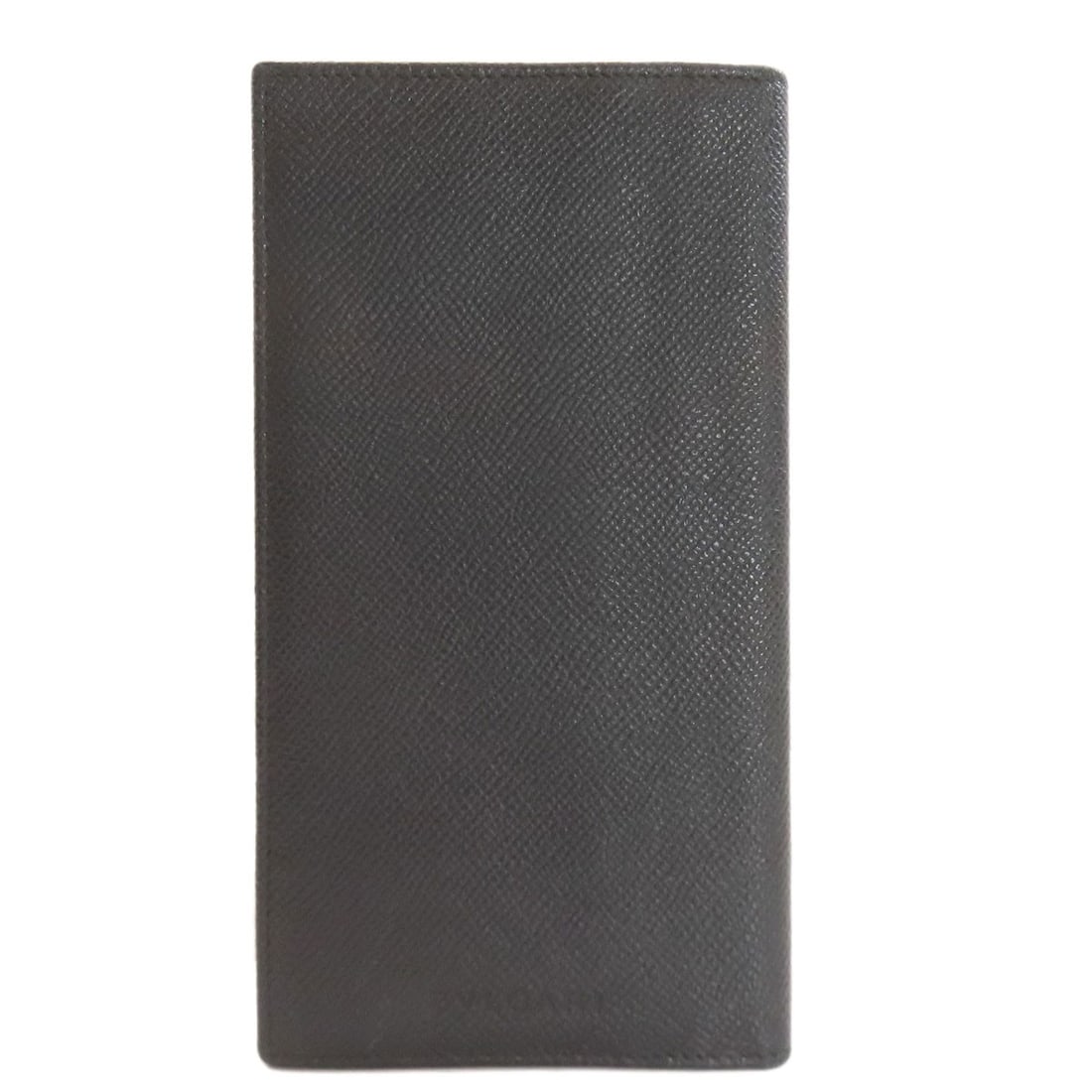 Bvlgari Logo Long Wallet (No Coin Pocket) Leather: Bvlgari Logo Long Wallet (No Coin Pocket) Leather Black Bvlgari logo long wallet made from high-quality leather, featuring a sleek design with the iconic logo embossed on the exterior. This stylish