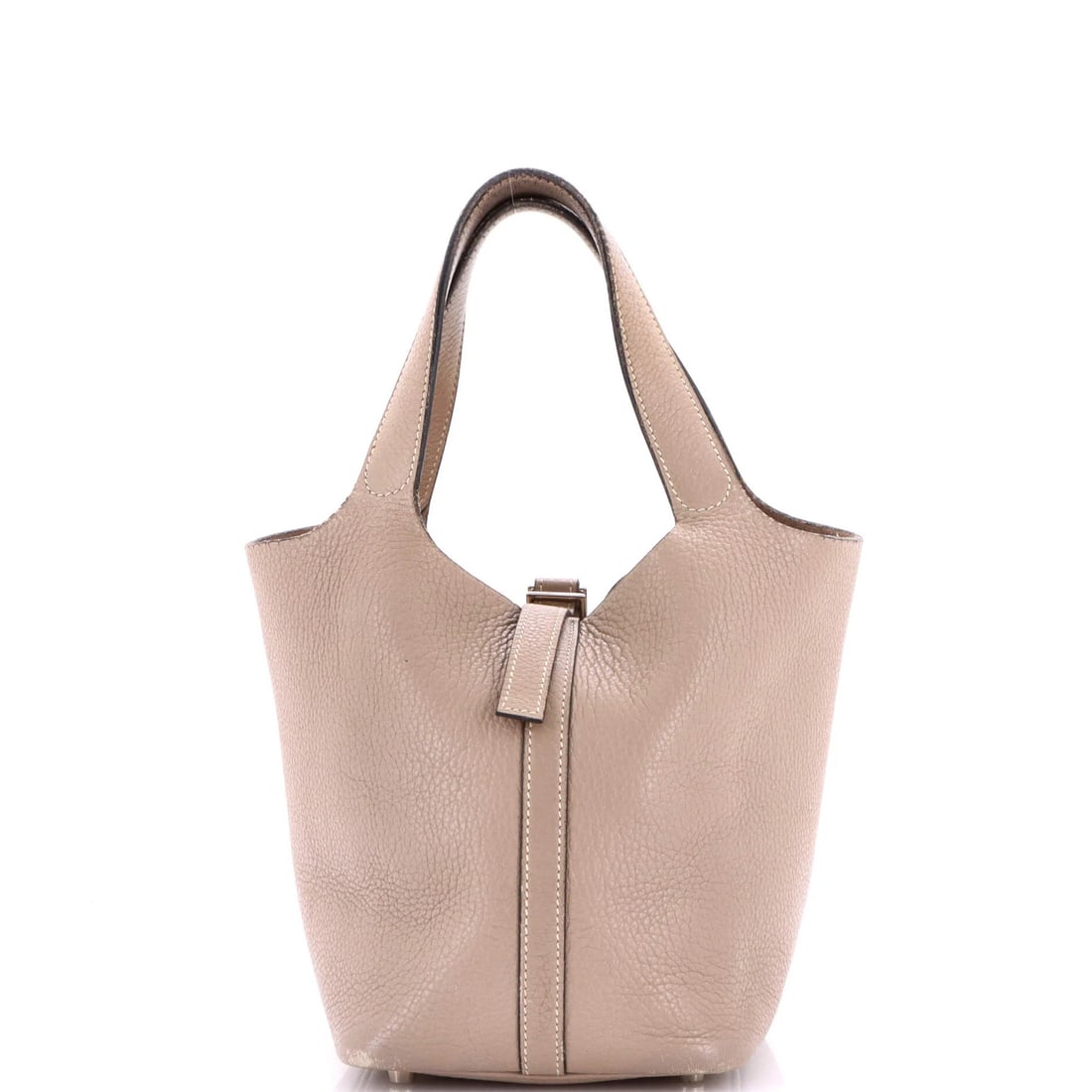 Picotin Bag Clemence Hermes PM: Picotin Bag Clemence Hermes PM Heavy corner wear, scuffs, and cracking adorn the exterior of this 2003 Herm?s Picotin Bag Clemence PM, a testament to its well-worn character. The interior, too, bears 