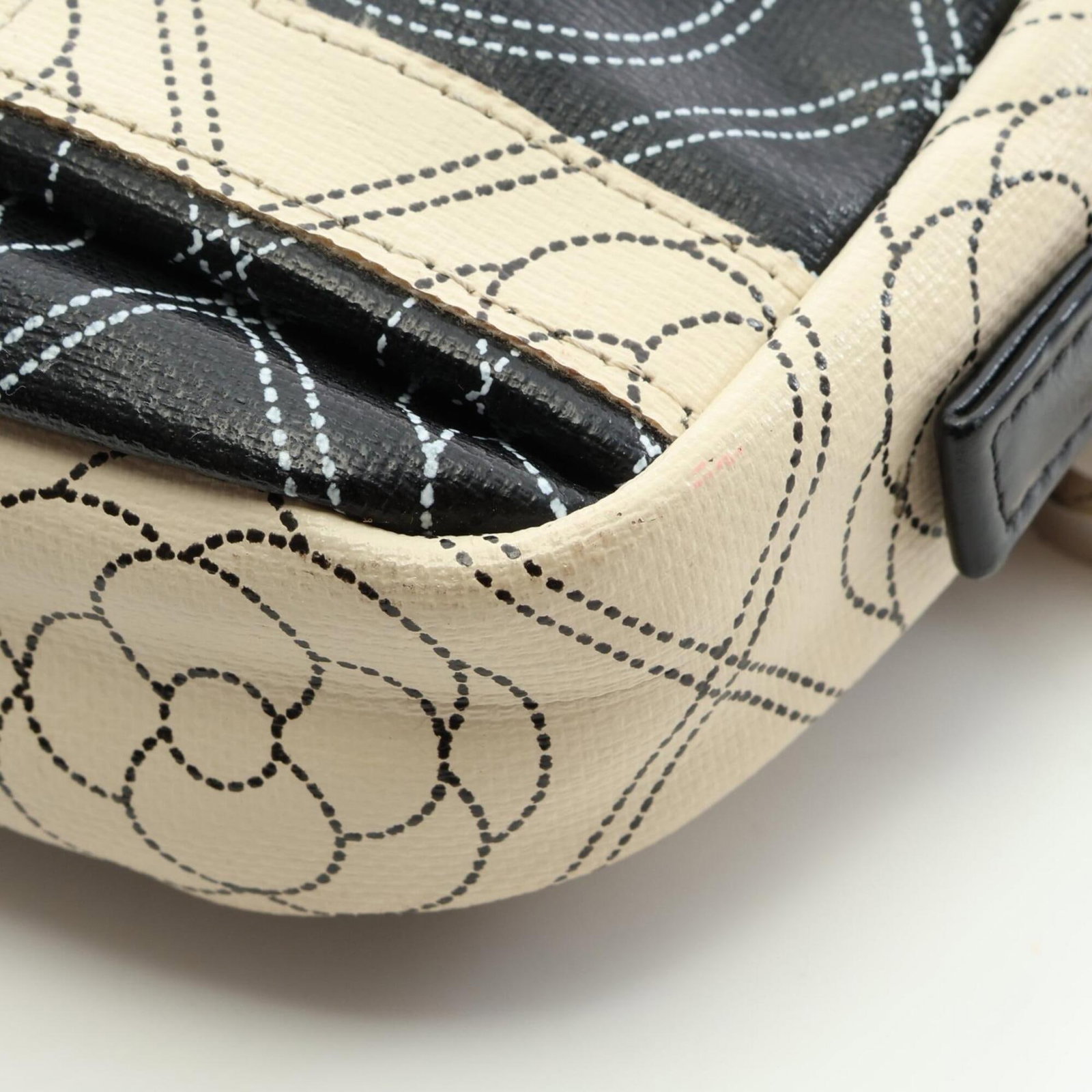 Canvas Coated Pouch Chanel - 9