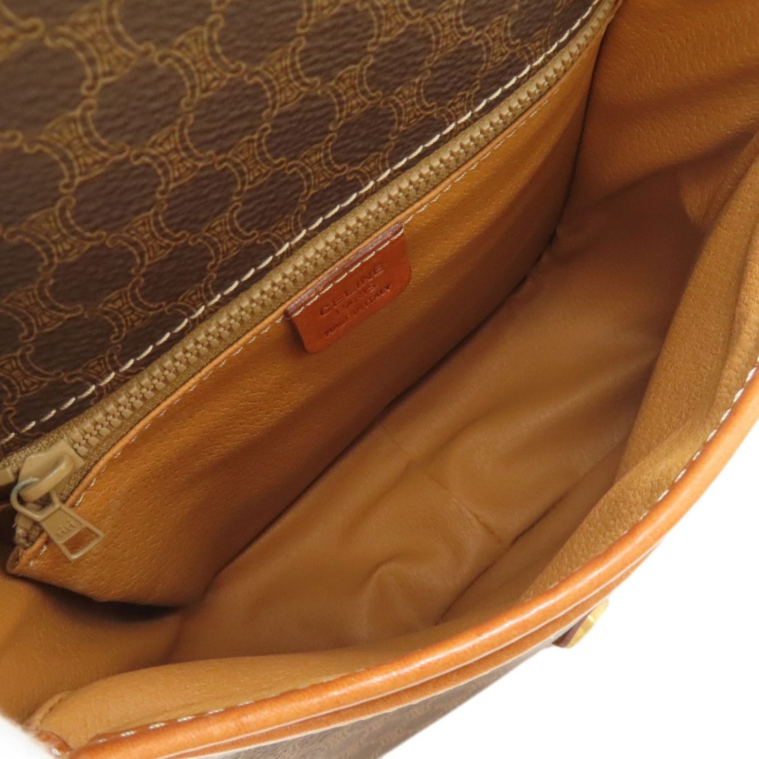 Macadam Leather Shoulder Bag - 5