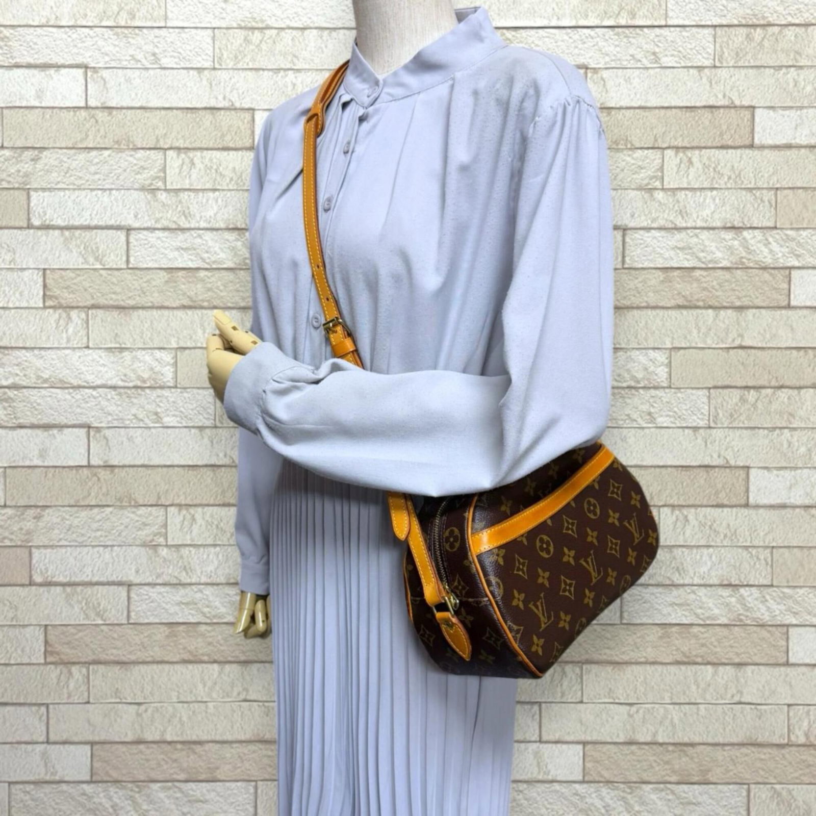 Shoulder Bag Monogram Louis Vuitton - 2