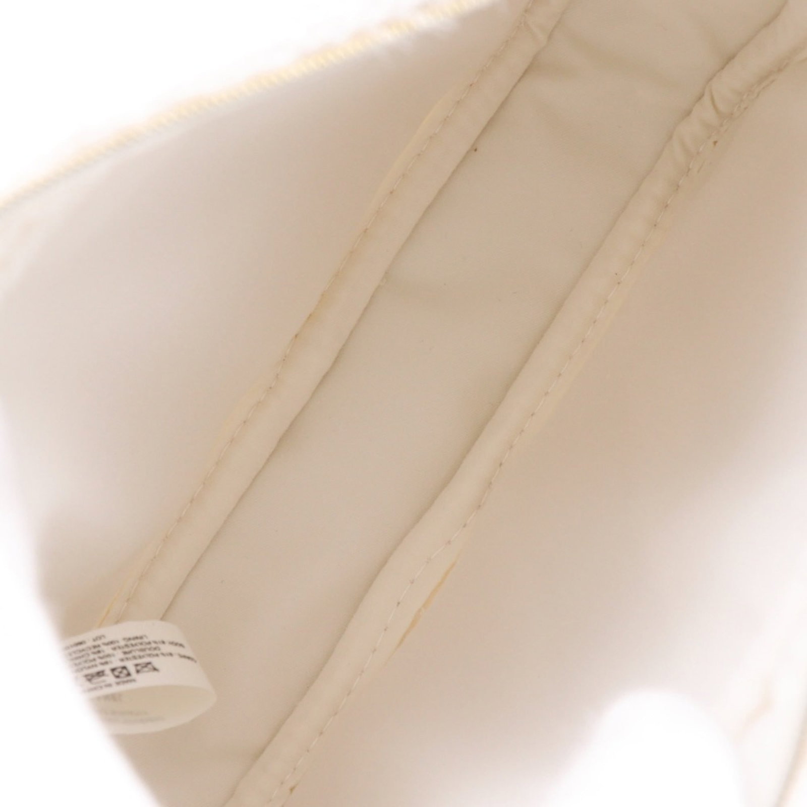 Tweed Pouch Chanel - 5